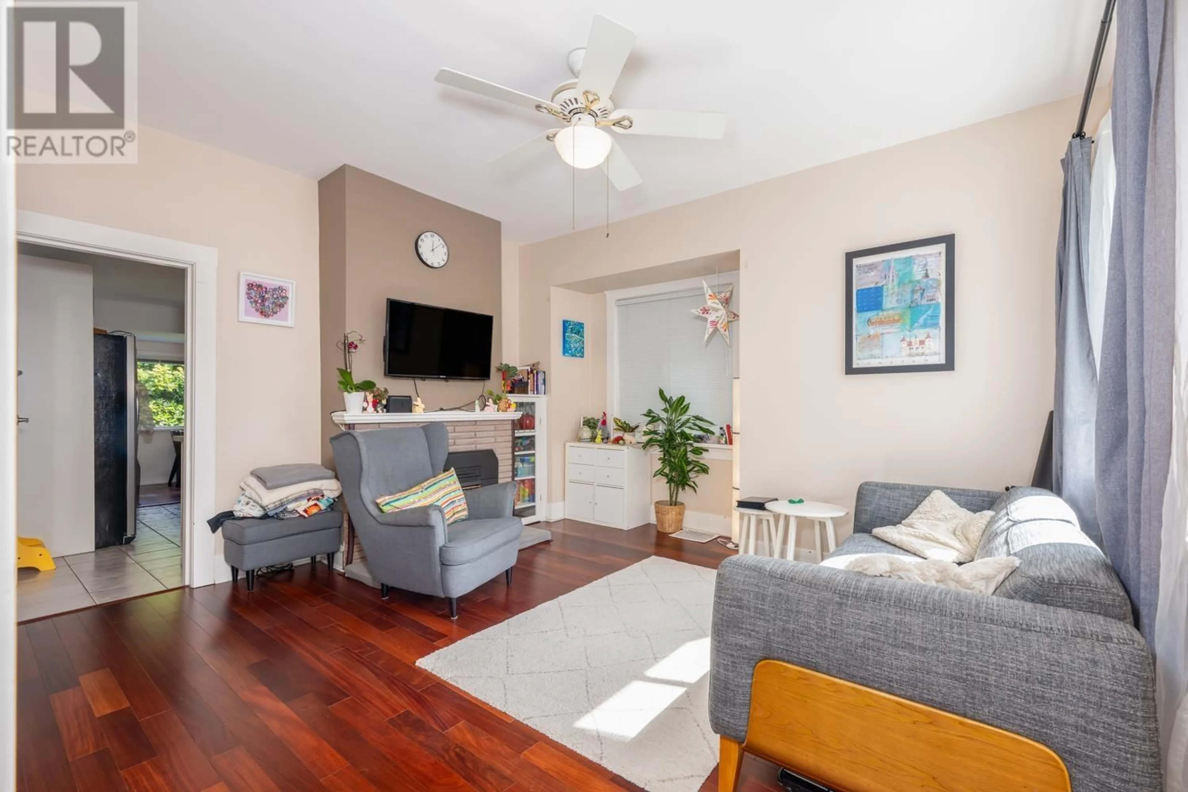 Living room with furniture, unknown for 2907 34TH AVENUE, Vancouver British Columbia V6N2J9