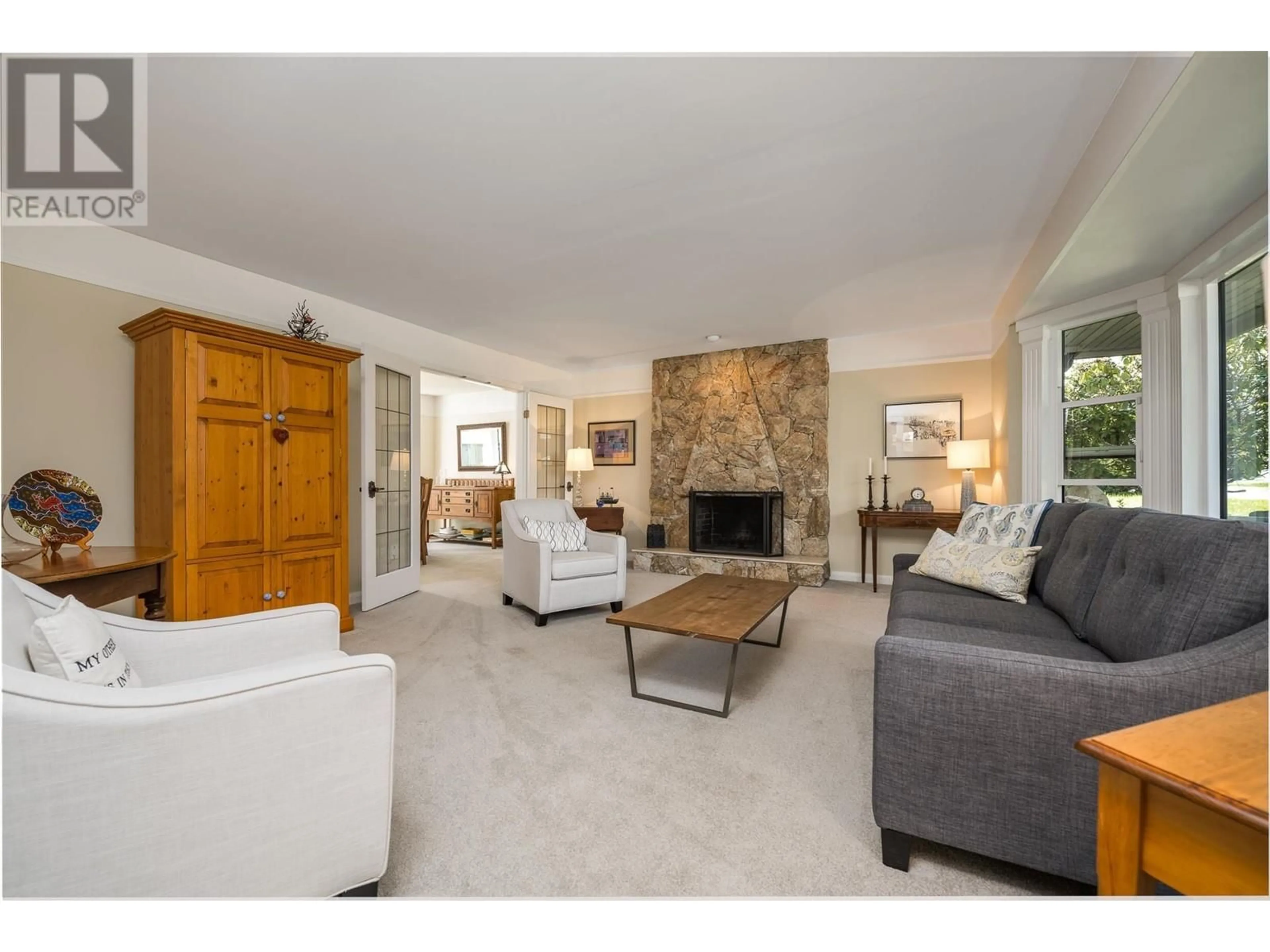 Living room with furniture, unknown for 5132 2A AVENUE, Delta British Columbia V4M3N5