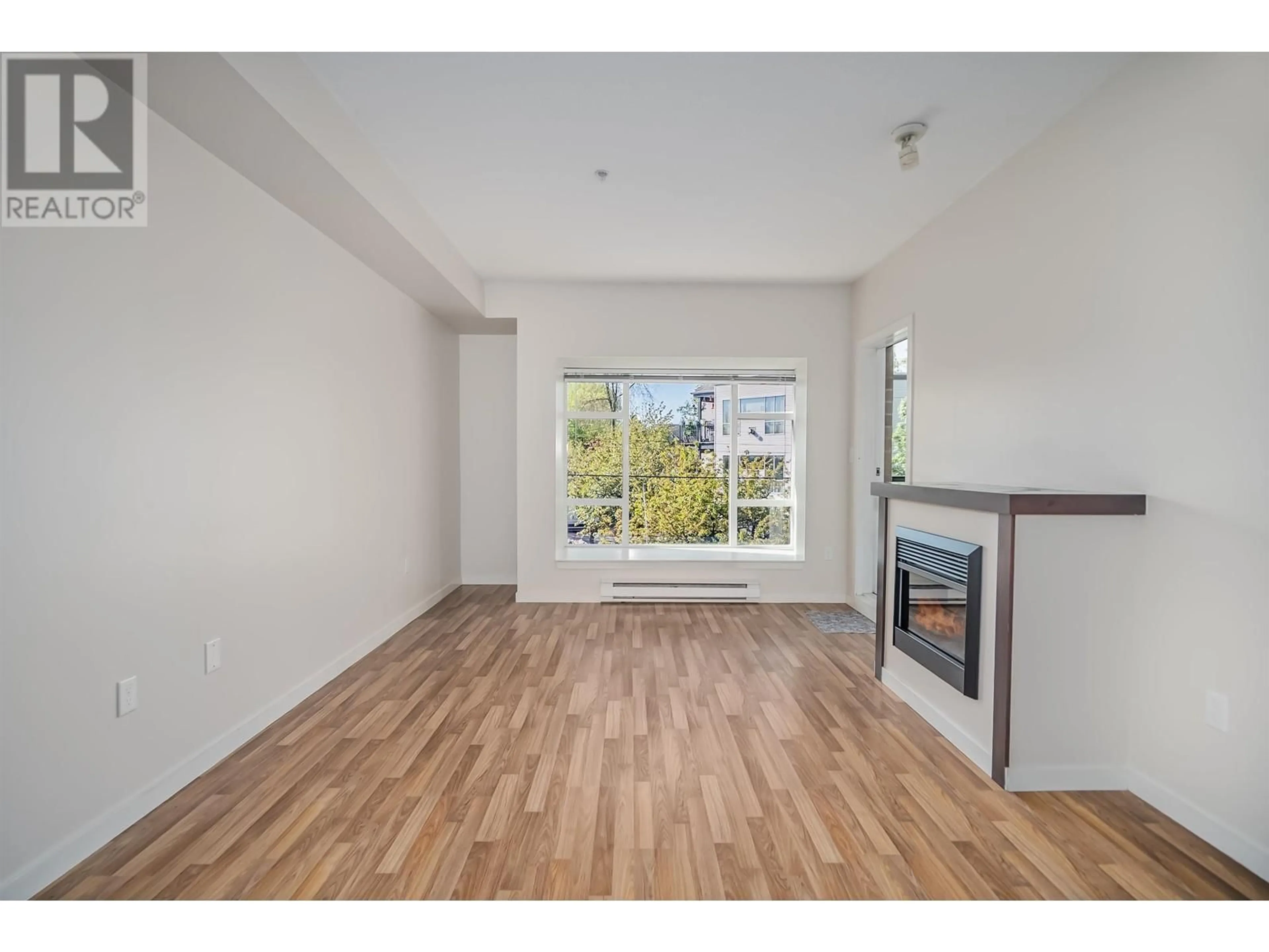 A pic of a room for 209 - 2478 WELCHER AVENUE, Port Coquitlam British Columbia V3C0A6