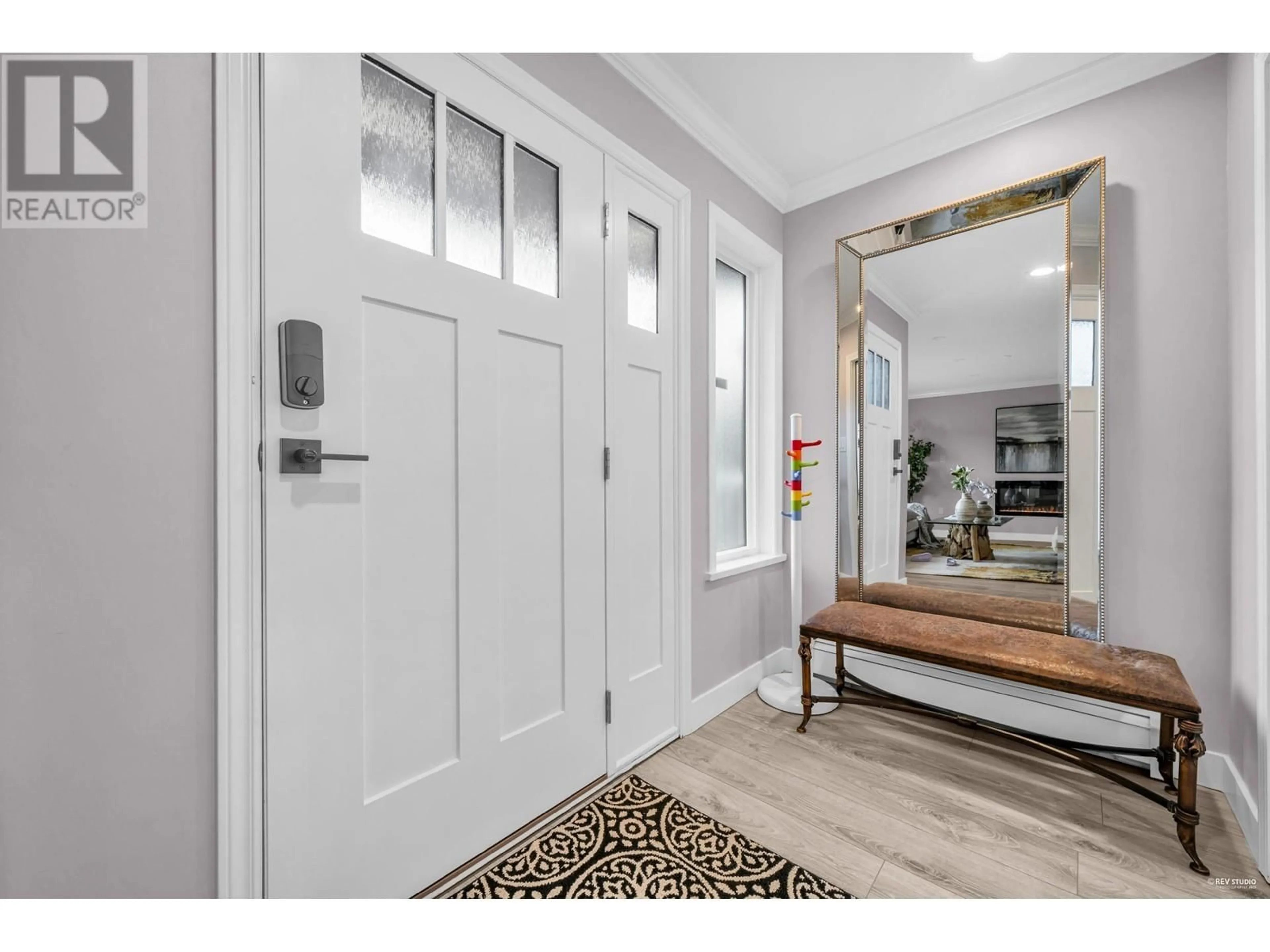 Indoor entryway for 3968 23RD AVENUE, Vancouver British Columbia V6S1L2