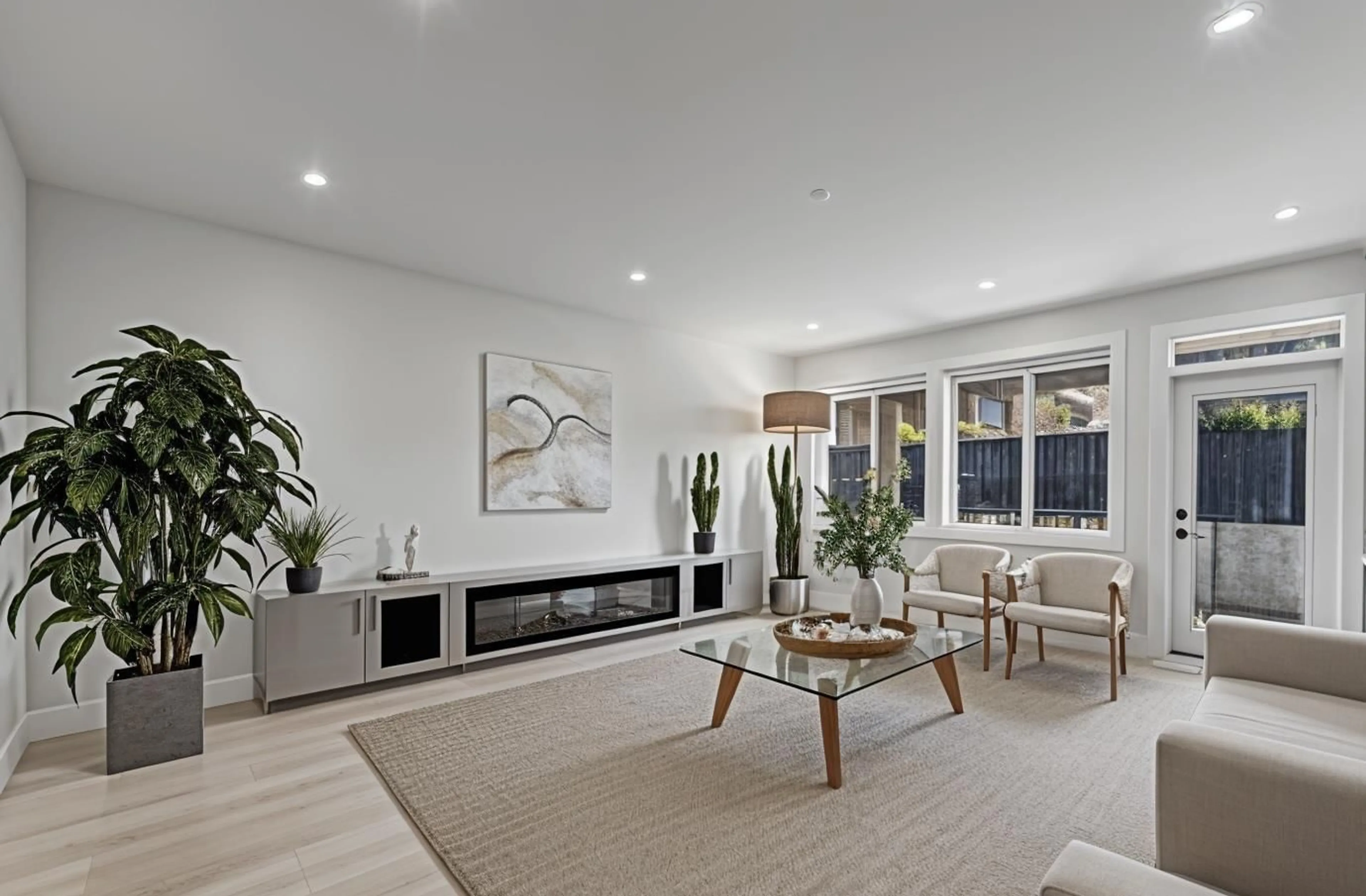 Living room with furniture, unknown for 1682 MCKENZIE, Abbotsford British Columbia V2S8J6