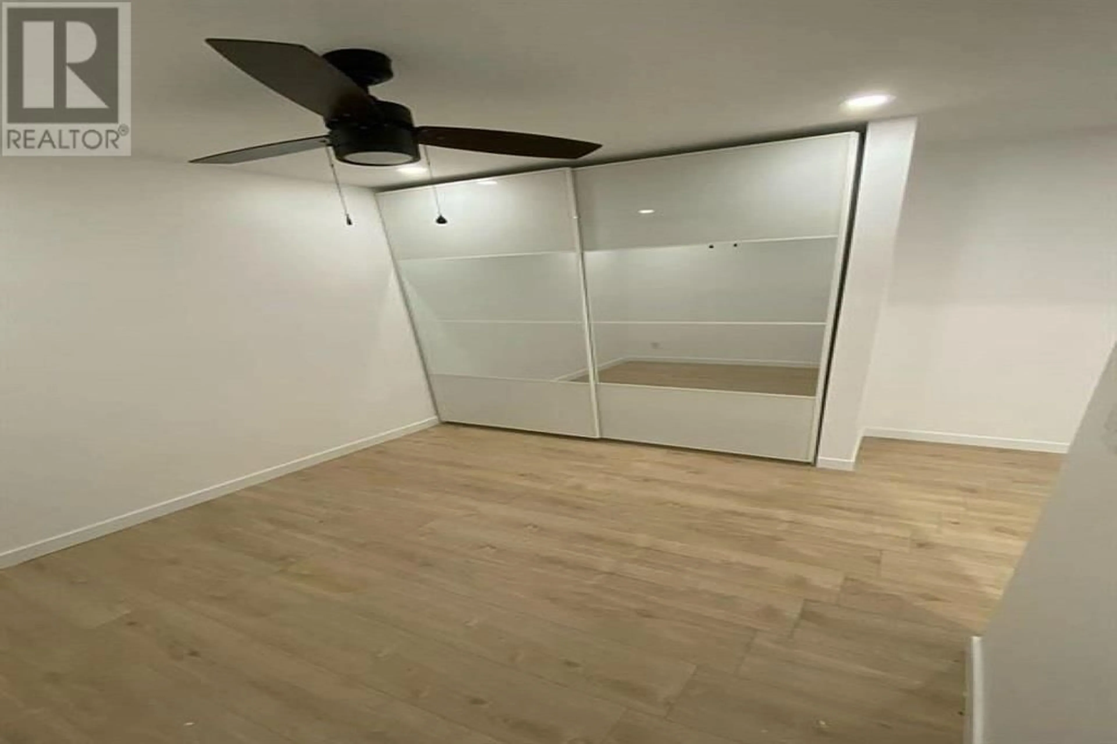 A pic of a room for 406 - 1515 BROADWAY, Vancouver British Columbia V5N1V9
