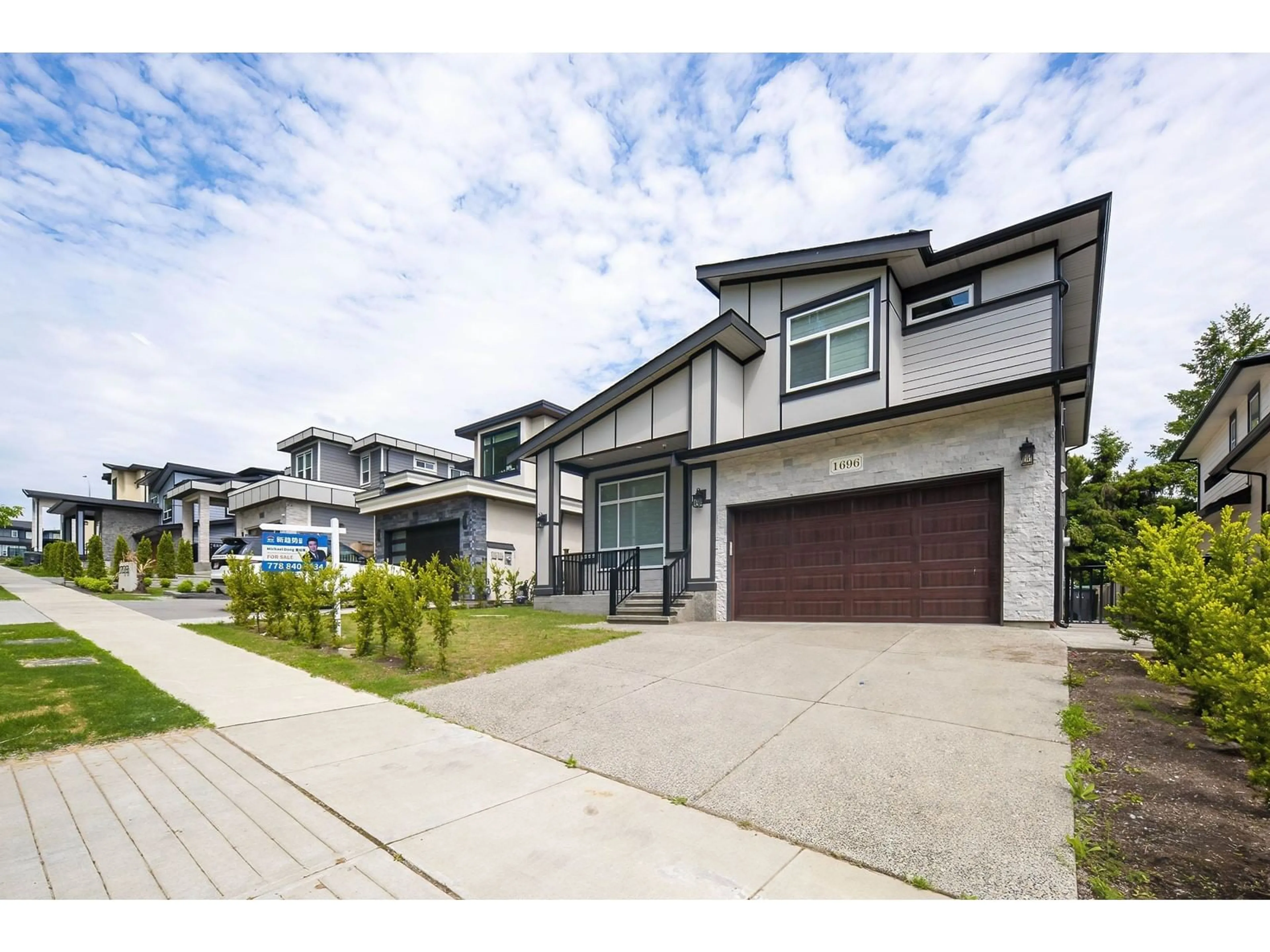 A pic from outside/outdoor area/front of a property/back of a property/a pic from drone, street for 1696 166A, Surrey British Columbia V3Z9X5