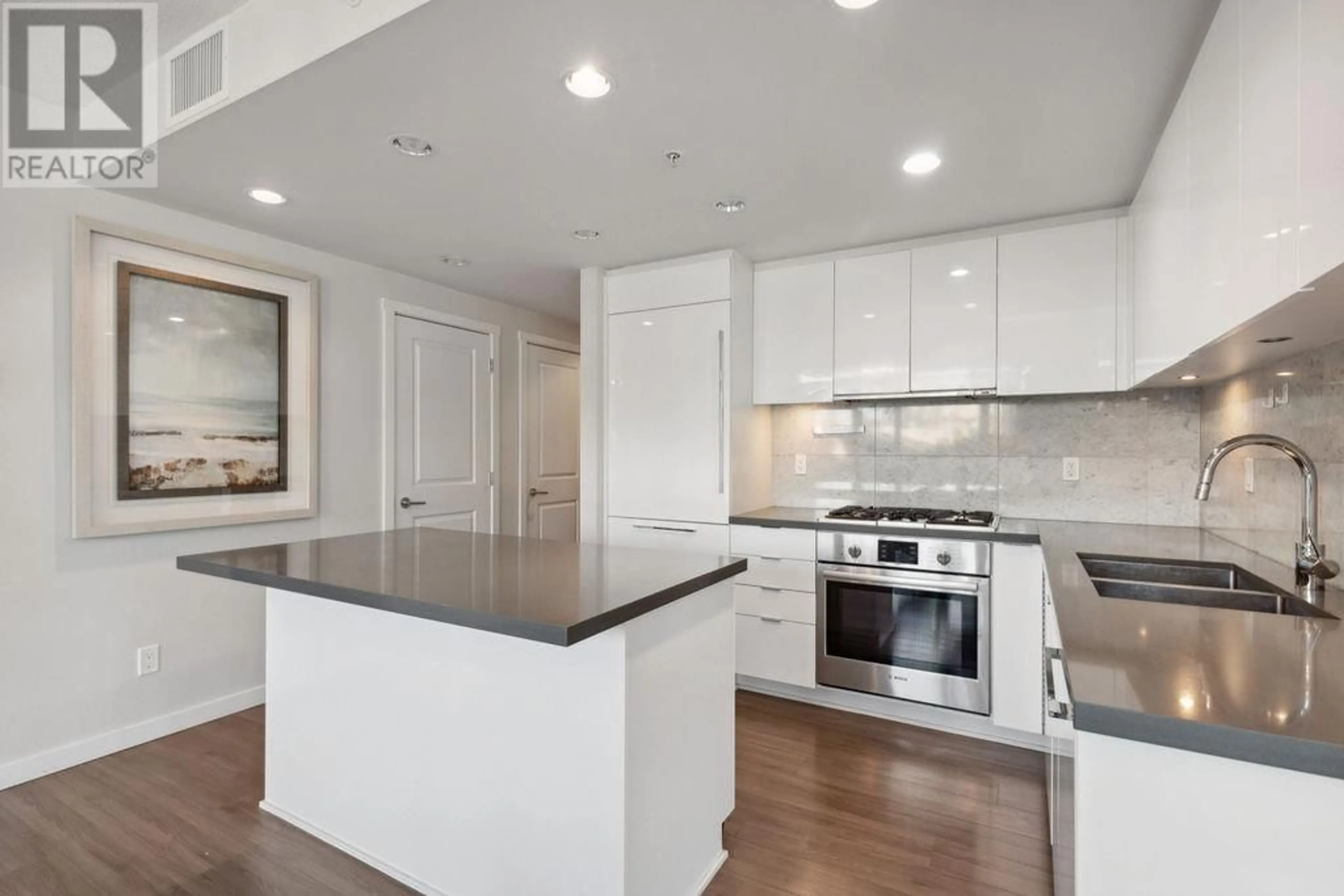 Open concept kitchen, unknown for 203 - 7328 GOLLNER AVENUE, Richmond British Columbia V6X0H7