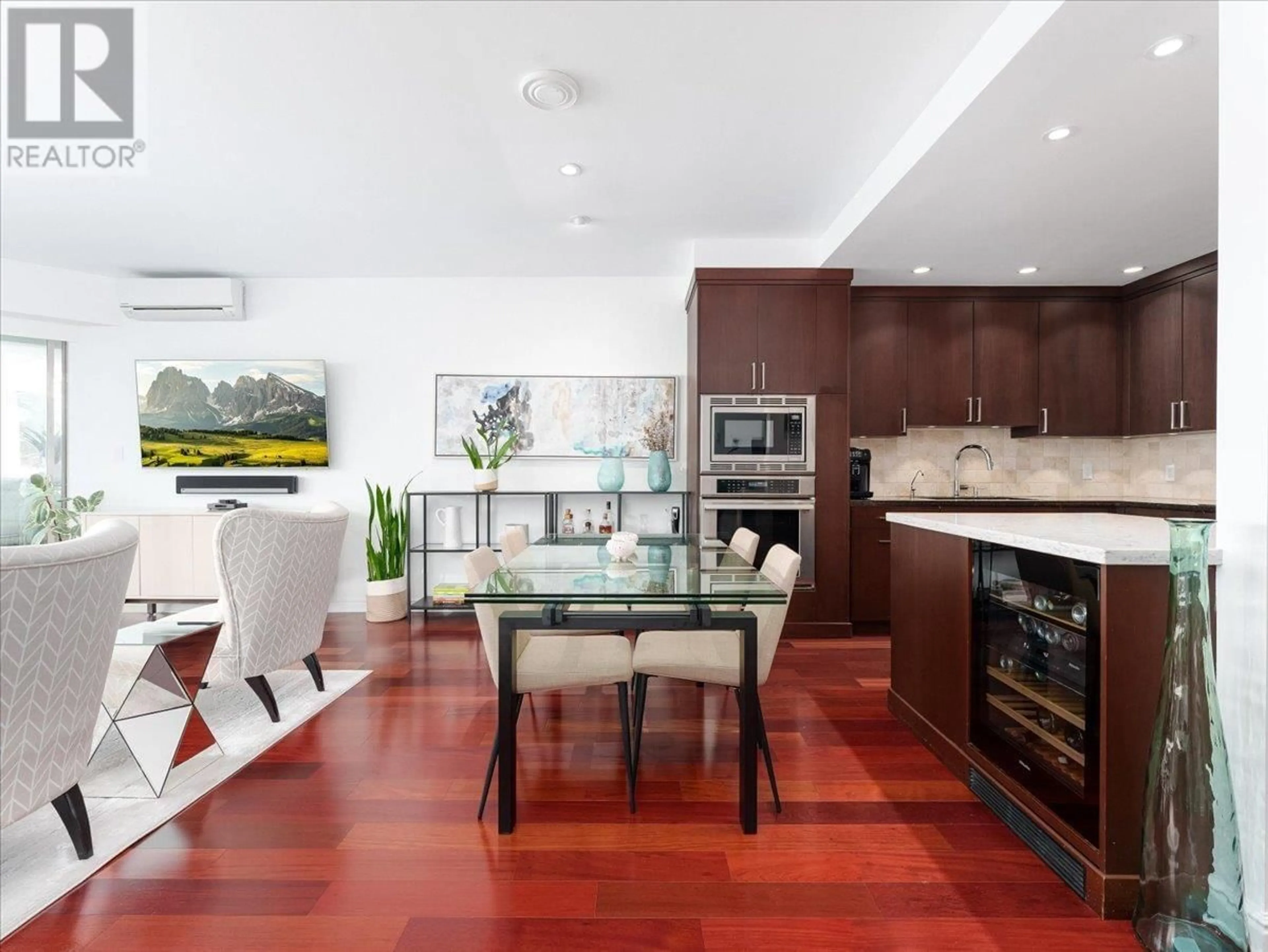 Open concept kitchen, unknown for 302 - 1600 HORNBY STREET, Vancouver British Columbia V6Z2S4