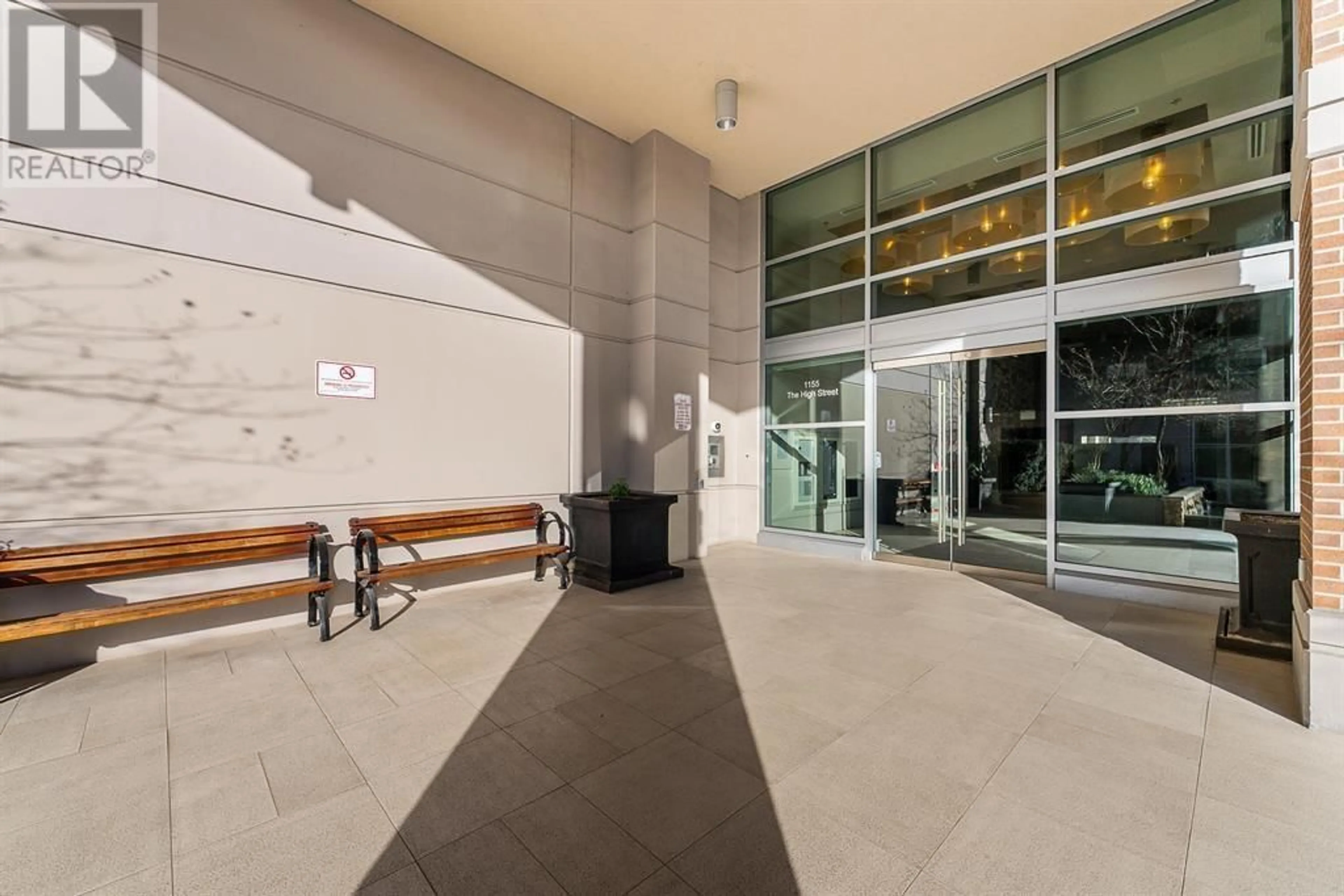 Indoor foyer for 1801 - 1155 THE HIGH STREET, Coquitlam British Columbia V3B7W4