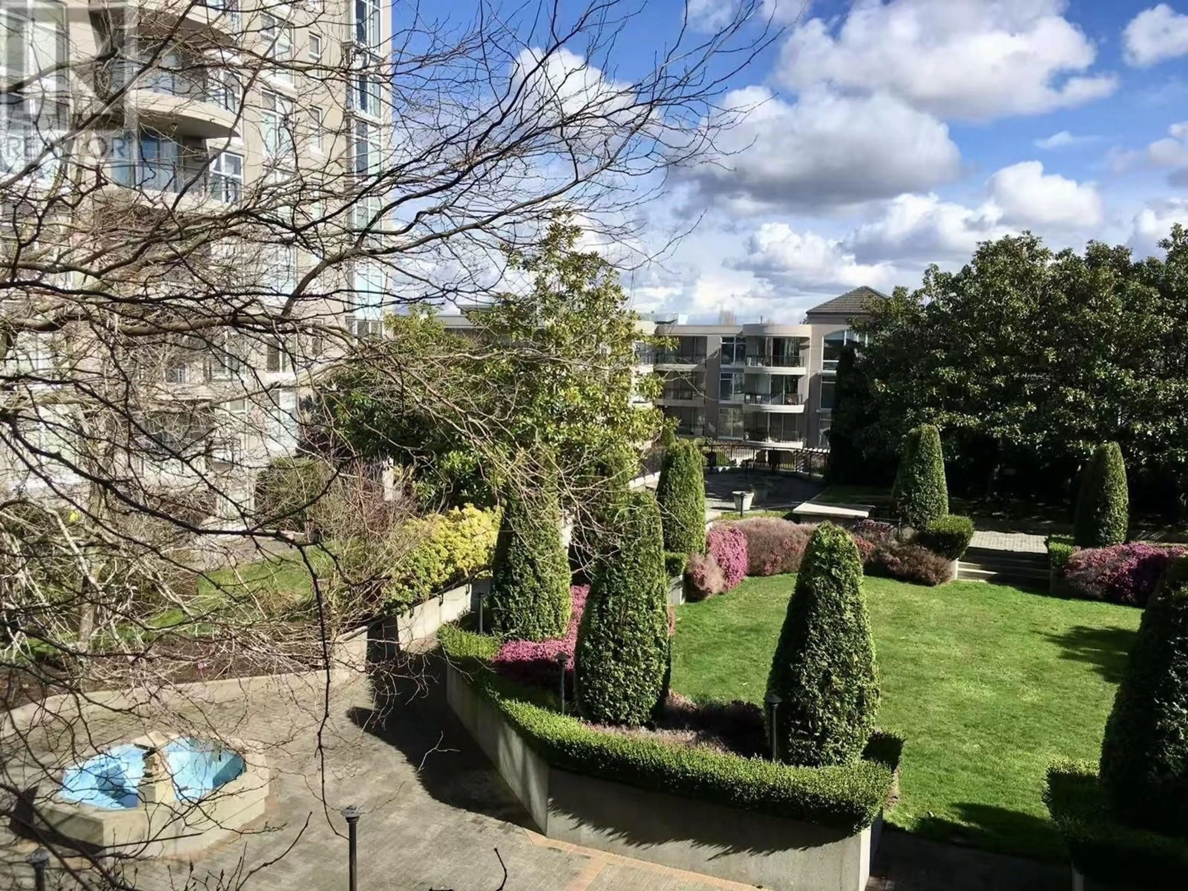 A pic from outside/outdoor area/front of a property/back of a property/a pic from drone, unknown for 605 - 7080 ST. ALBANS ROAD, Richmond British Columbia V6Y4E6