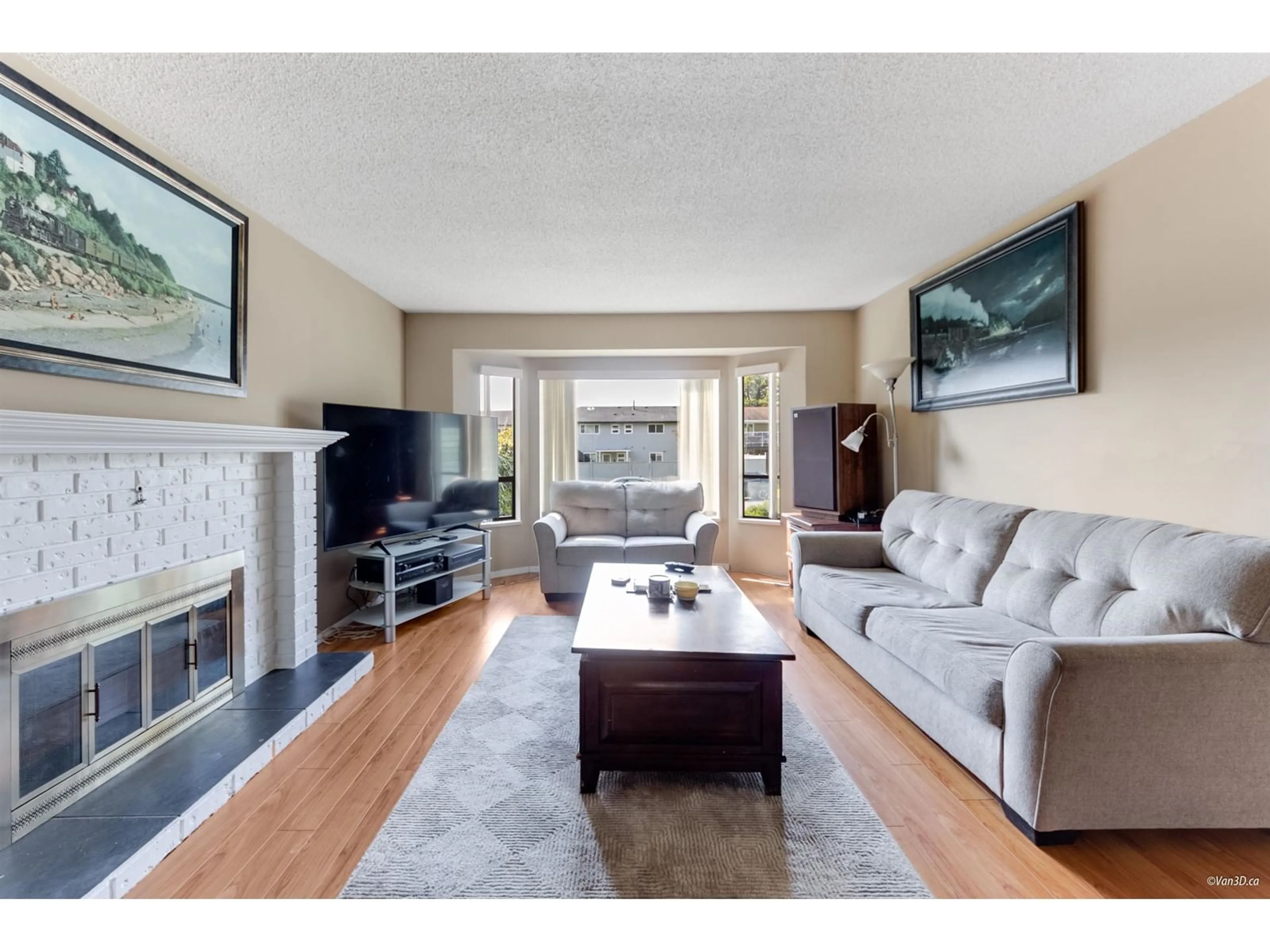 Living room with furniture, unknown for 11925 STERLING, Delta British Columbia V4C7Y7