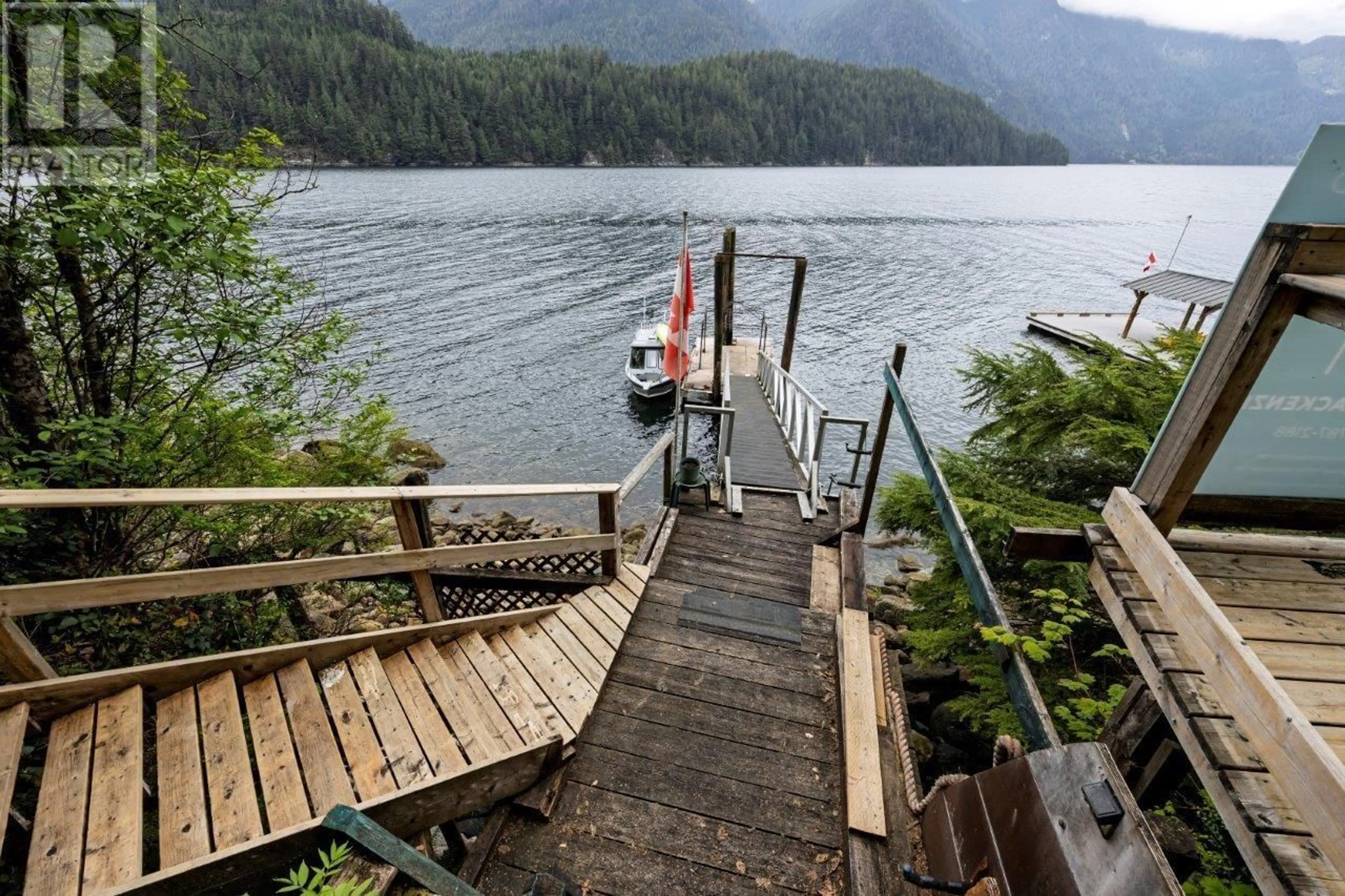 Unknown for 11 EAST OF CROKER ISLAND, North Vancouver British Columbia V0V0V0
