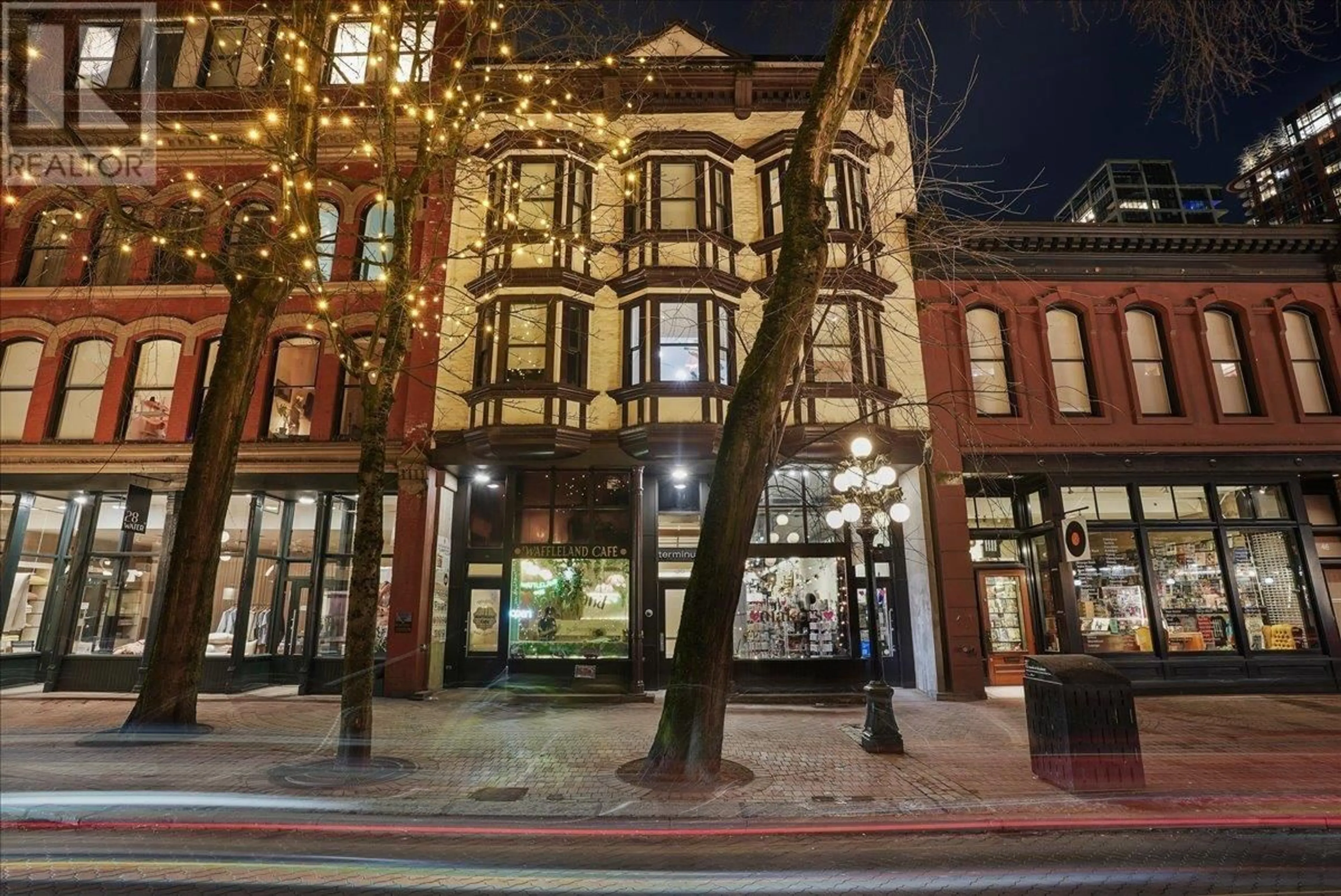 Patio, street for 305 - 36 WATER STREET, Vancouver British Columbia V6B0B7