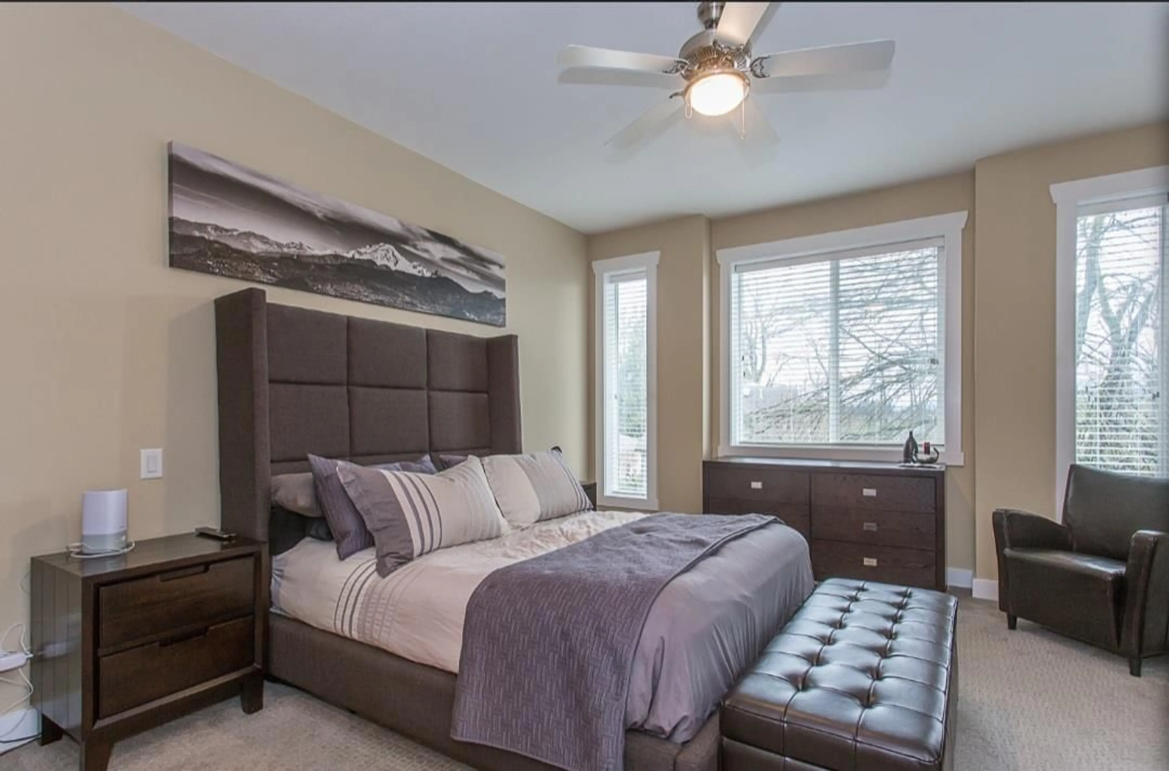 Bedroom with bed, unknown for 47535 CHARTWELL DRIVE, Chilliwack British Columbia V2P8B1