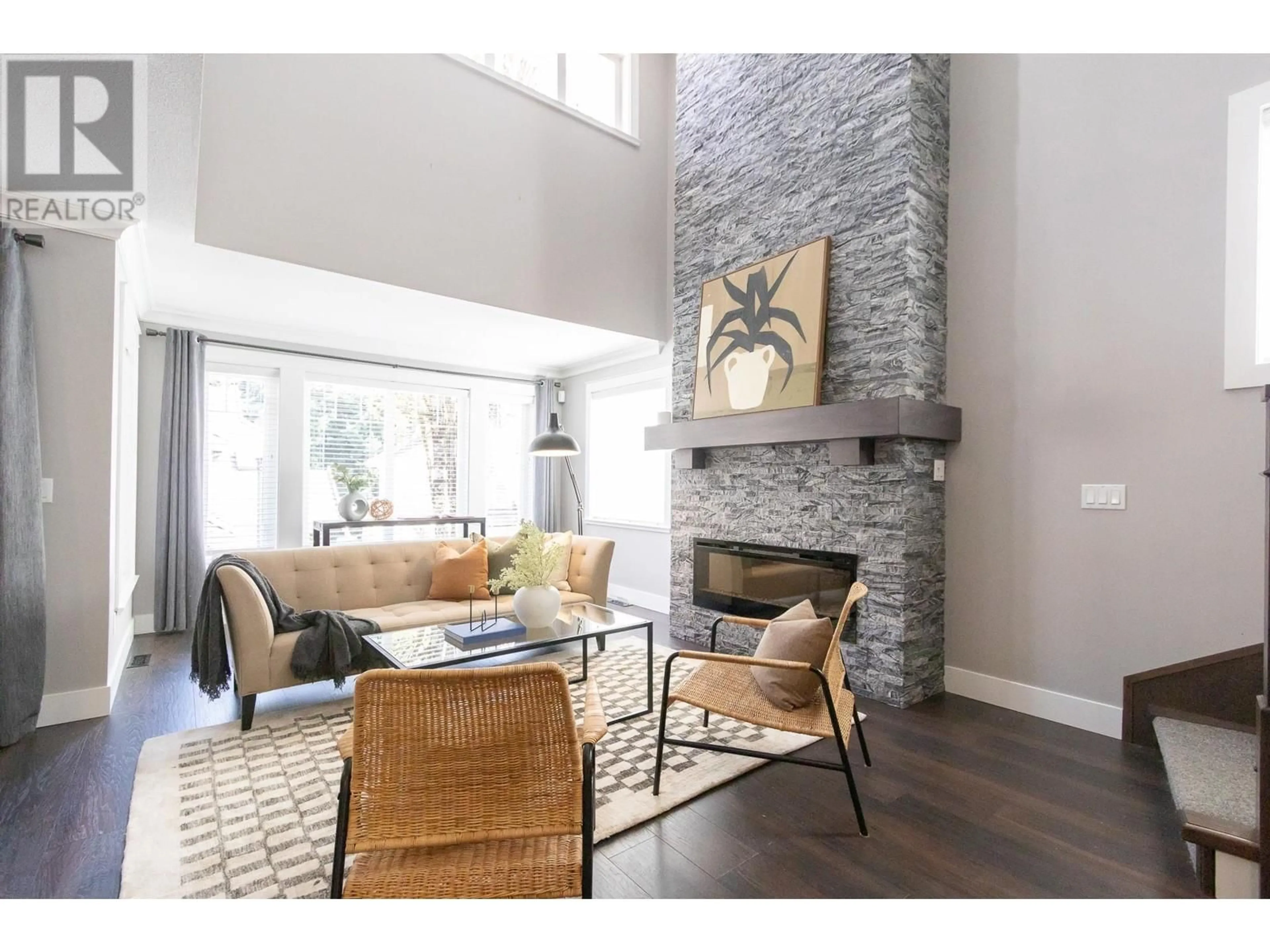 Living room with furniture, unknown for 42 - 3405 PLATEAU BOULEVARD, Coquitlam British Columbia V3E3L7