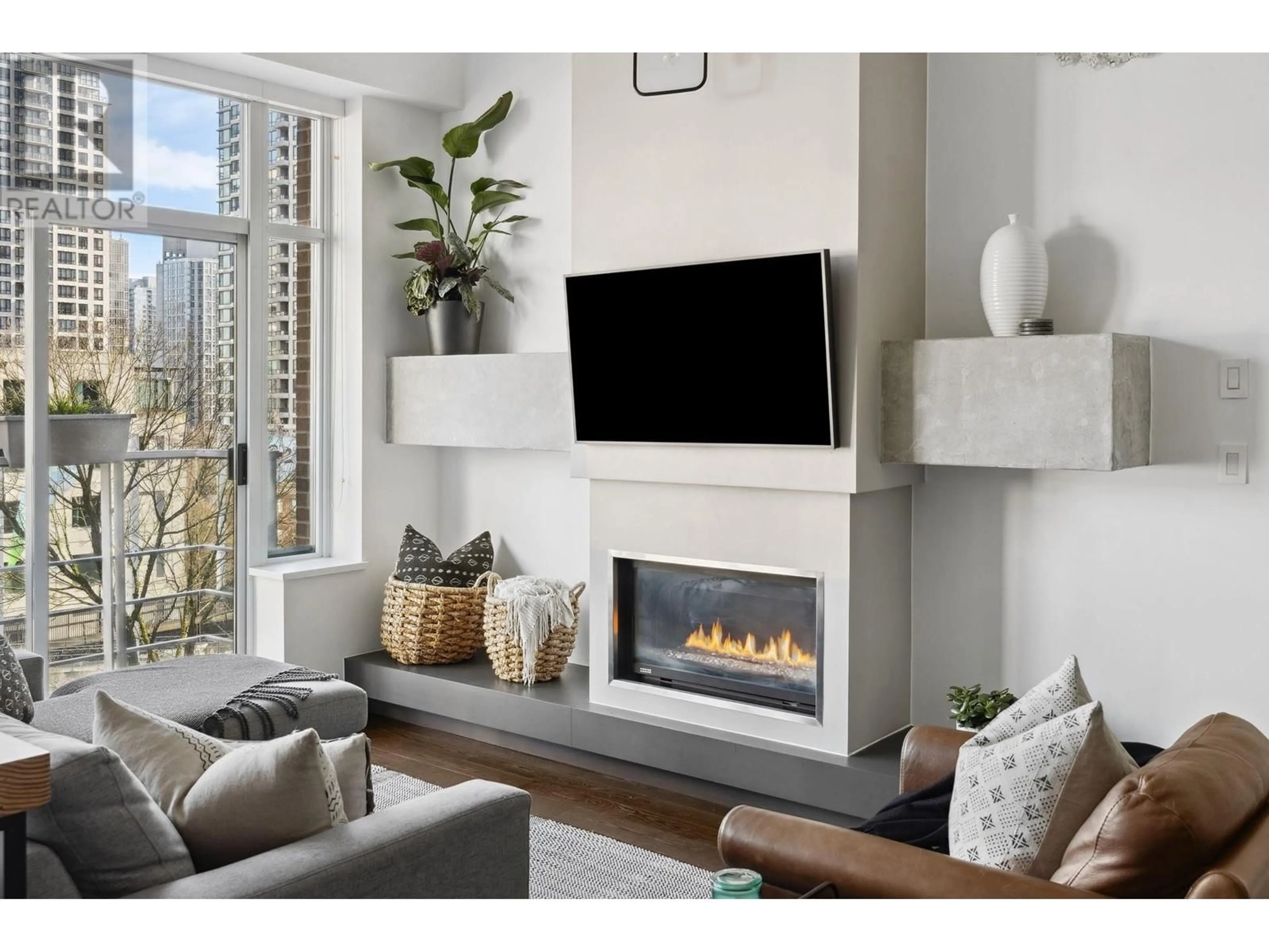 Living room with furniture, unknown for 403 - 535 SMITHE STREET, Vancouver British Columbia V6B0H2