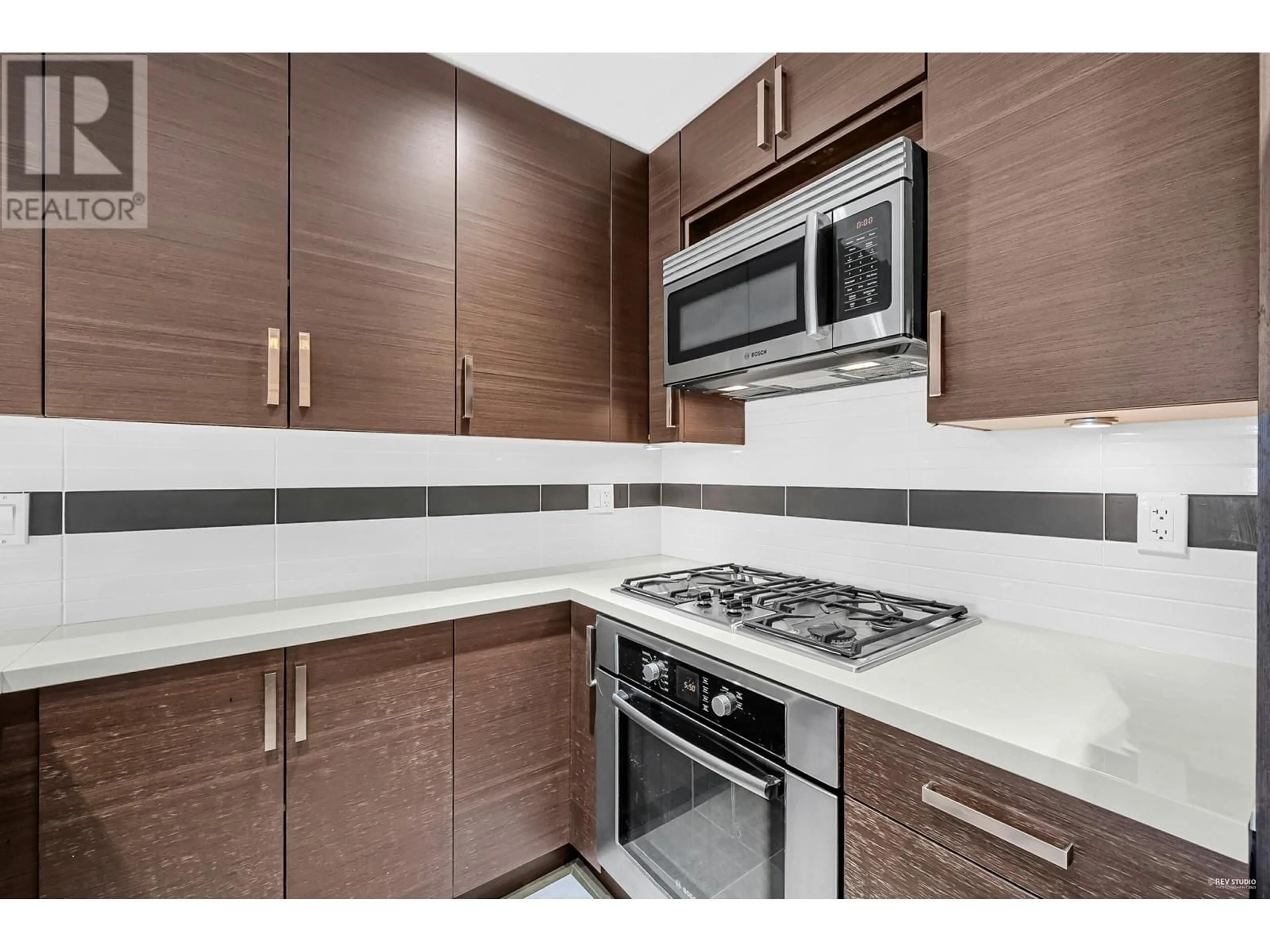 Standard kitchen, ceramic/tile floor for 301 - 4710 HASTINGS STREET, Burnaby British Columbia V5C2K7