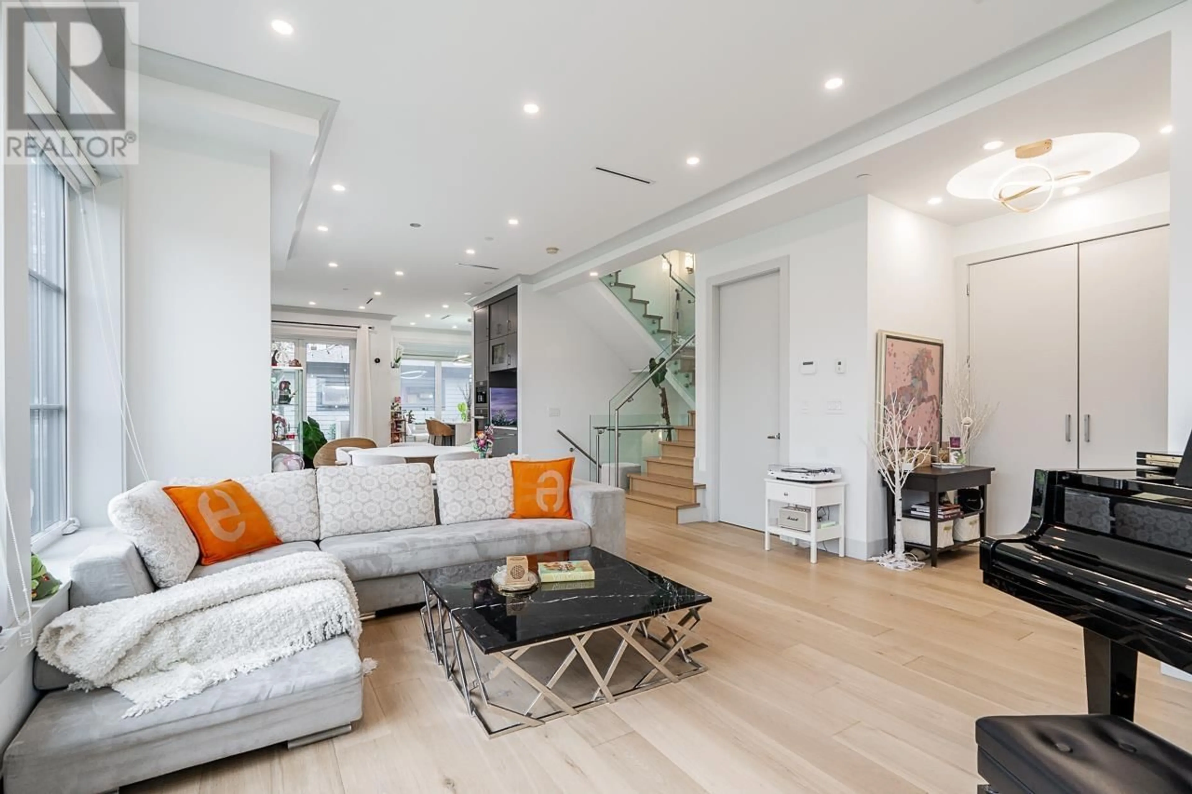 Living room with furniture, unknown for 3804 20TH AVENUE, Vancouver British Columbia V6S1G2