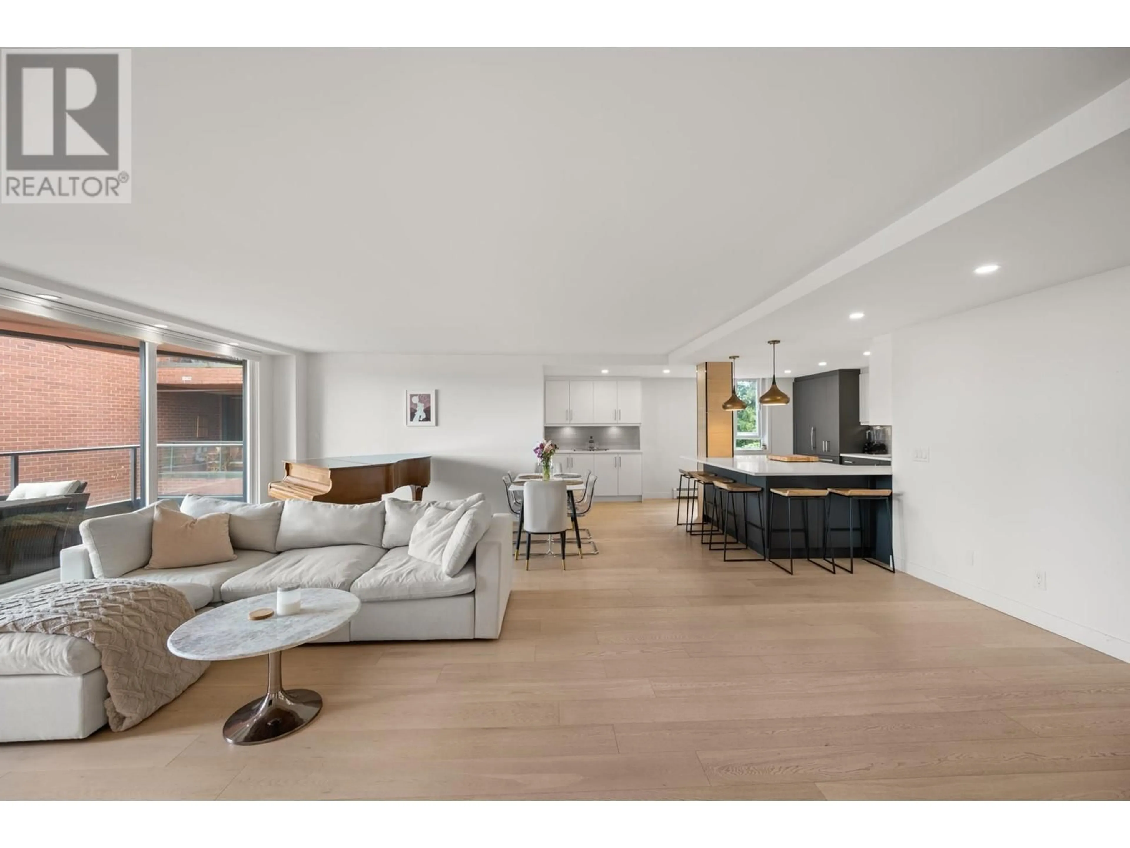 Unknown for 409 - 1350 VIEW CRESCENT, Tsawwassen British Columbia V4L2K3