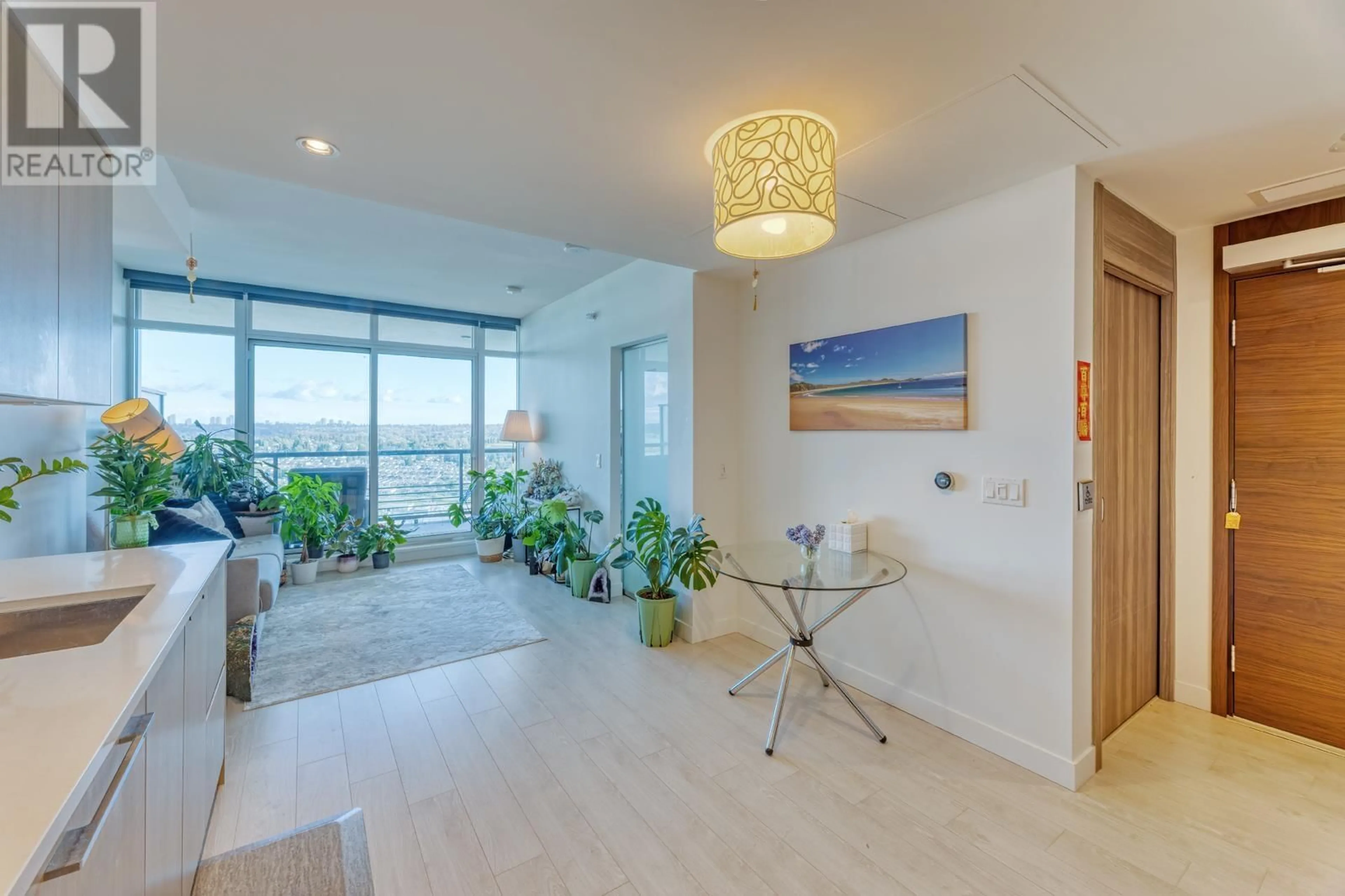 Indoor foyer for 2801 - 4730 LOUGHEED HIGHWAY, Burnaby British Columbia V5C0M9
