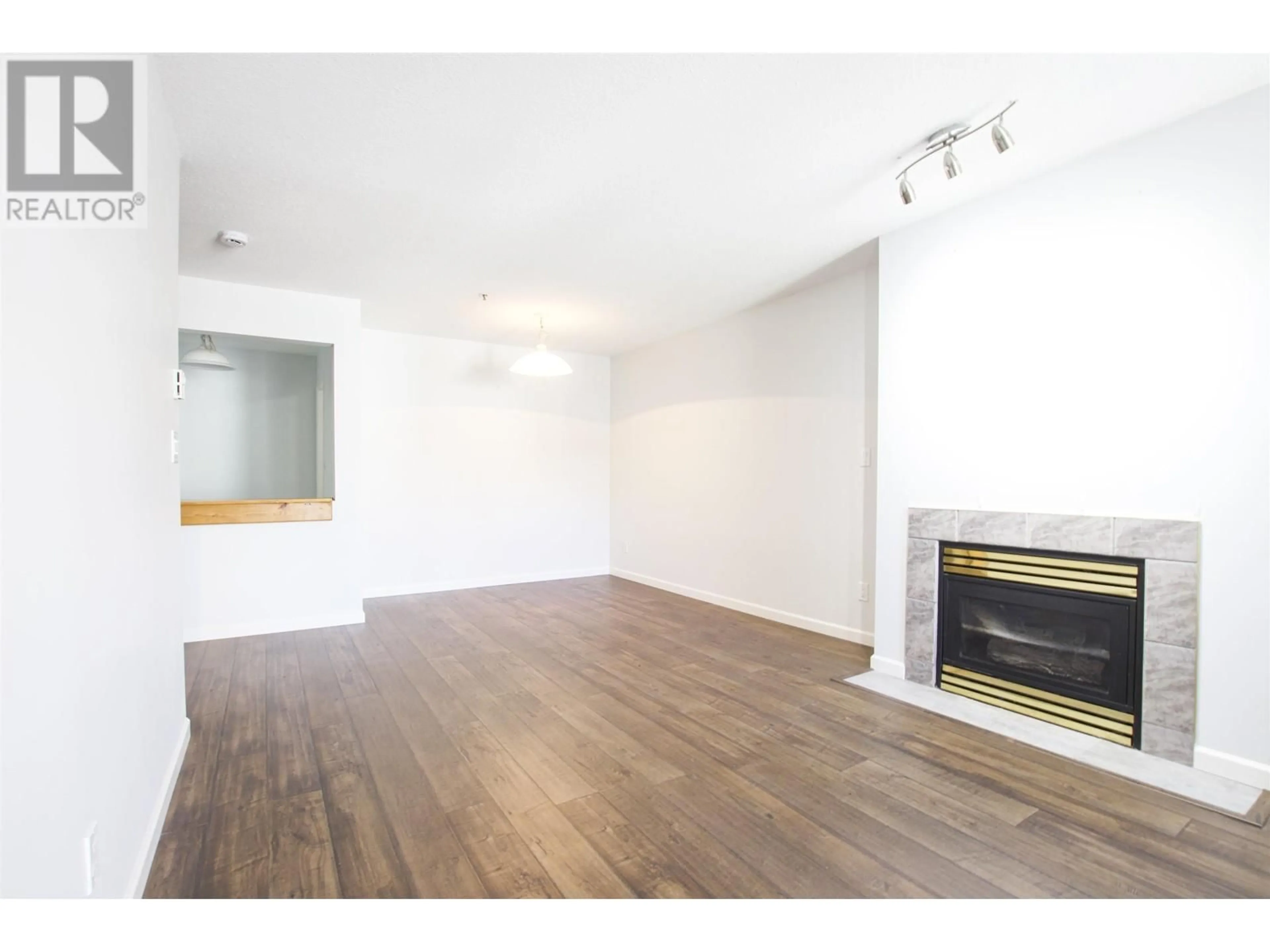 A pic of a room for 404 - 22351 ST ANNE AVENUE, Maple Ridge British Columbia V2X2E7