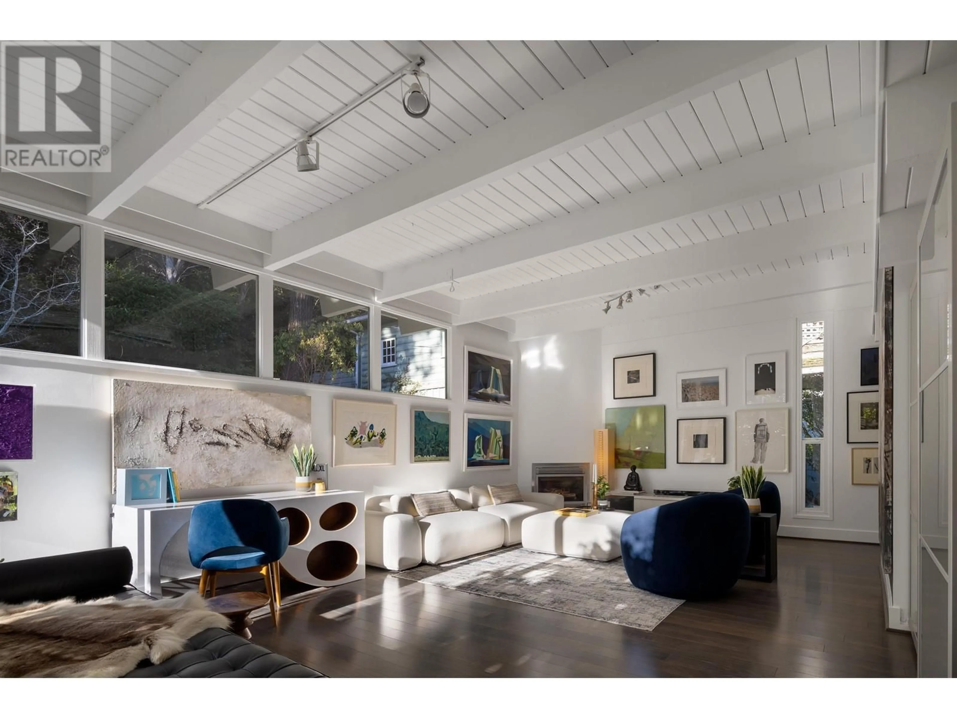 Living room with furniture, unknown for 6550 WELLINGTON AVENUE, West Vancouver British Columbia V7W2H9