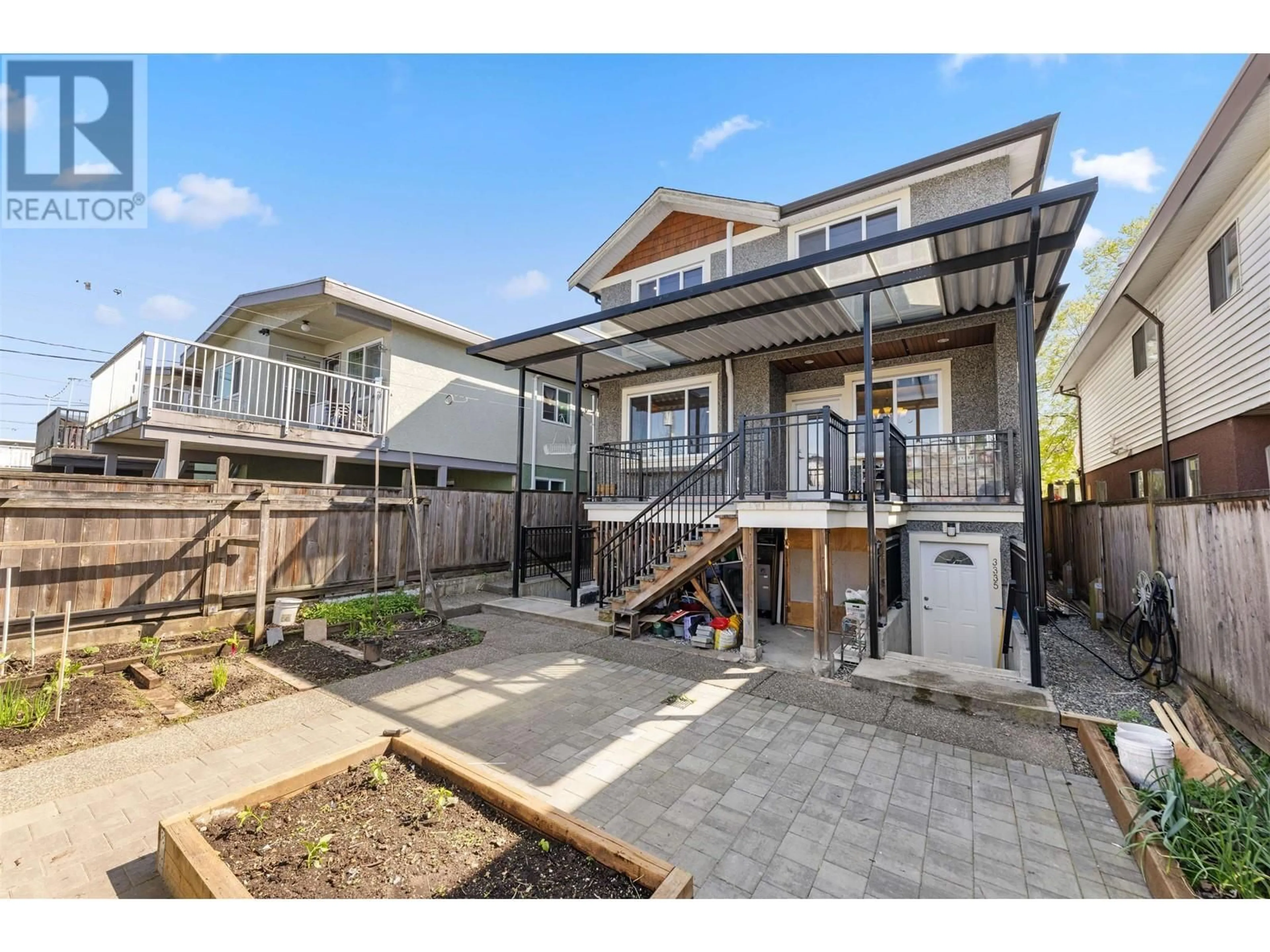 Unknown for 3333 28TH AVENUE, Vancouver British Columbia V5R1T2