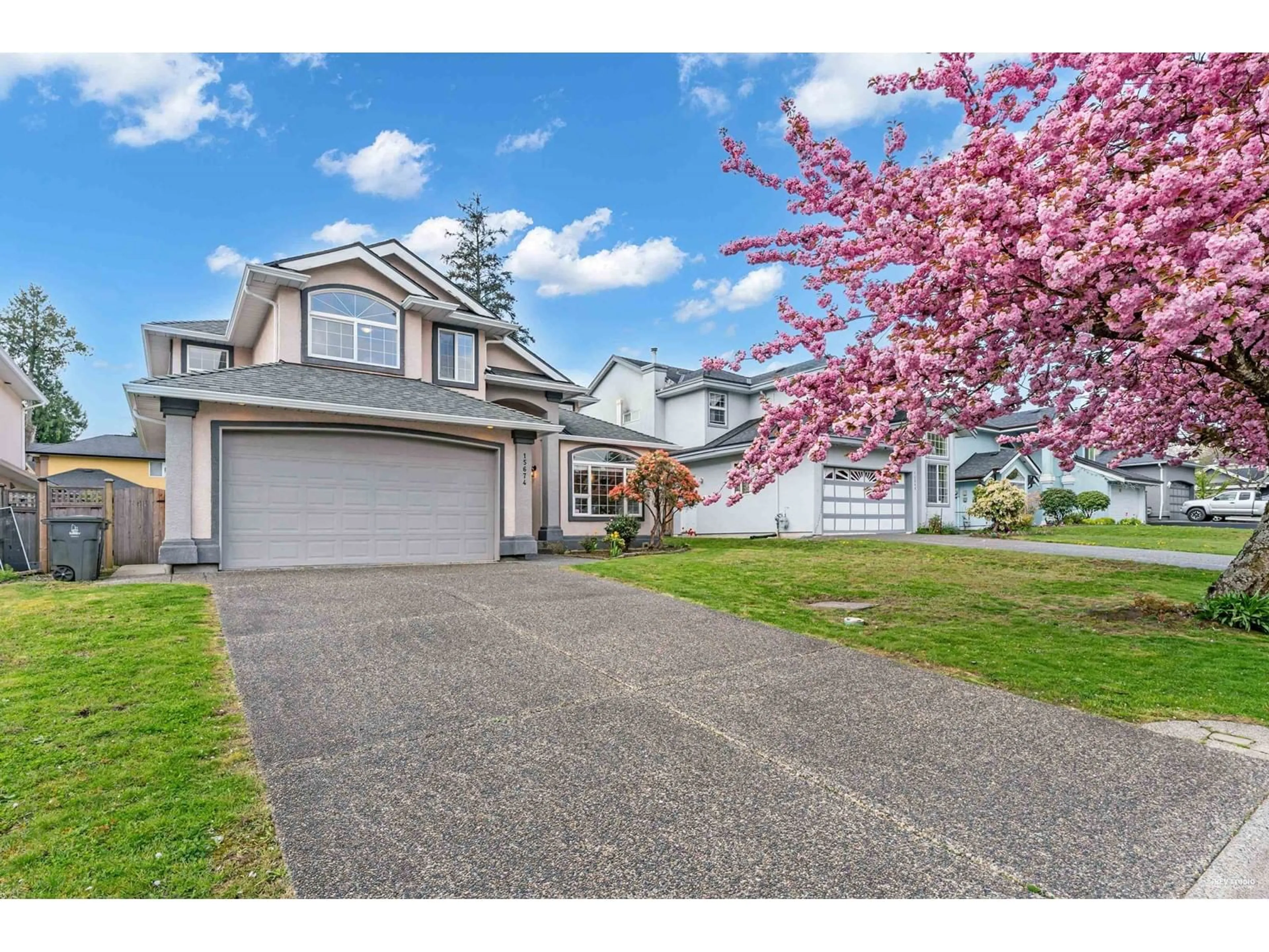 Home with vinyl exterior material, street for 15674 101A, Surrey British Columbia V4N4S4