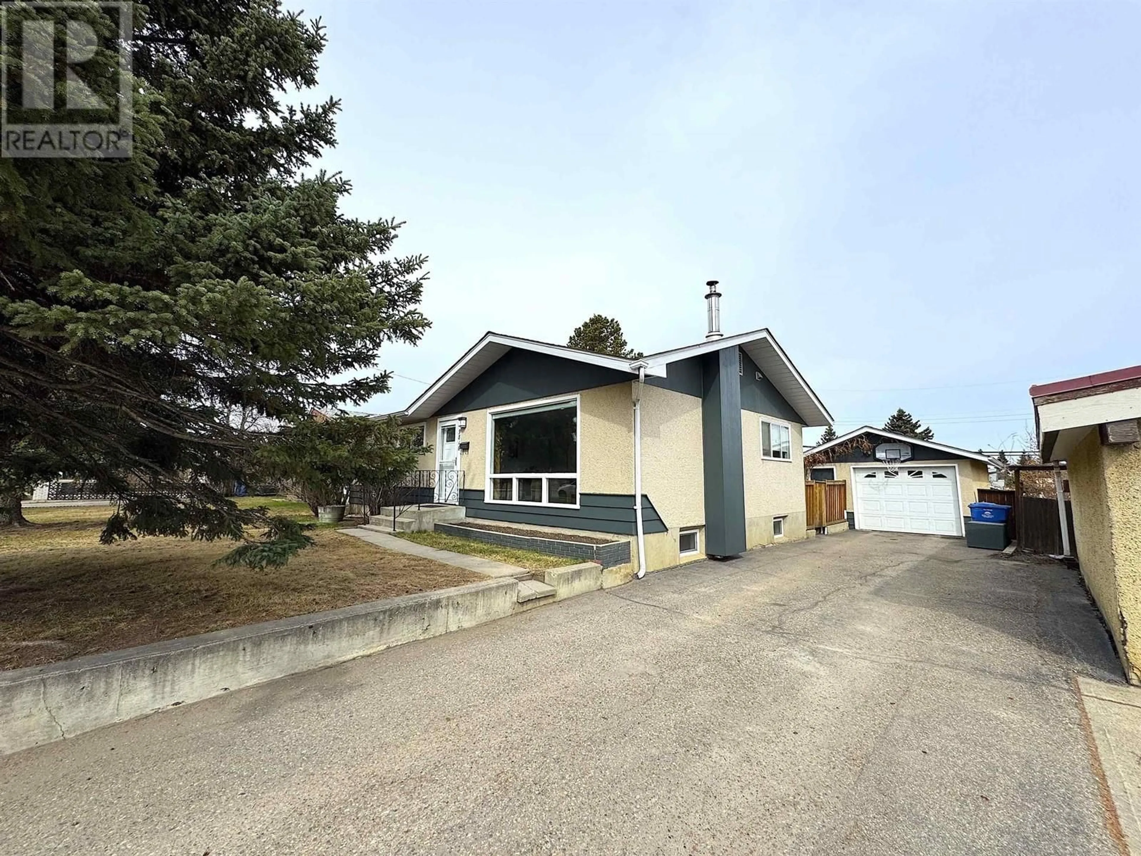 Unknown for 9816 112 AVENUE, Fort St. John British Columbia V1J2W5