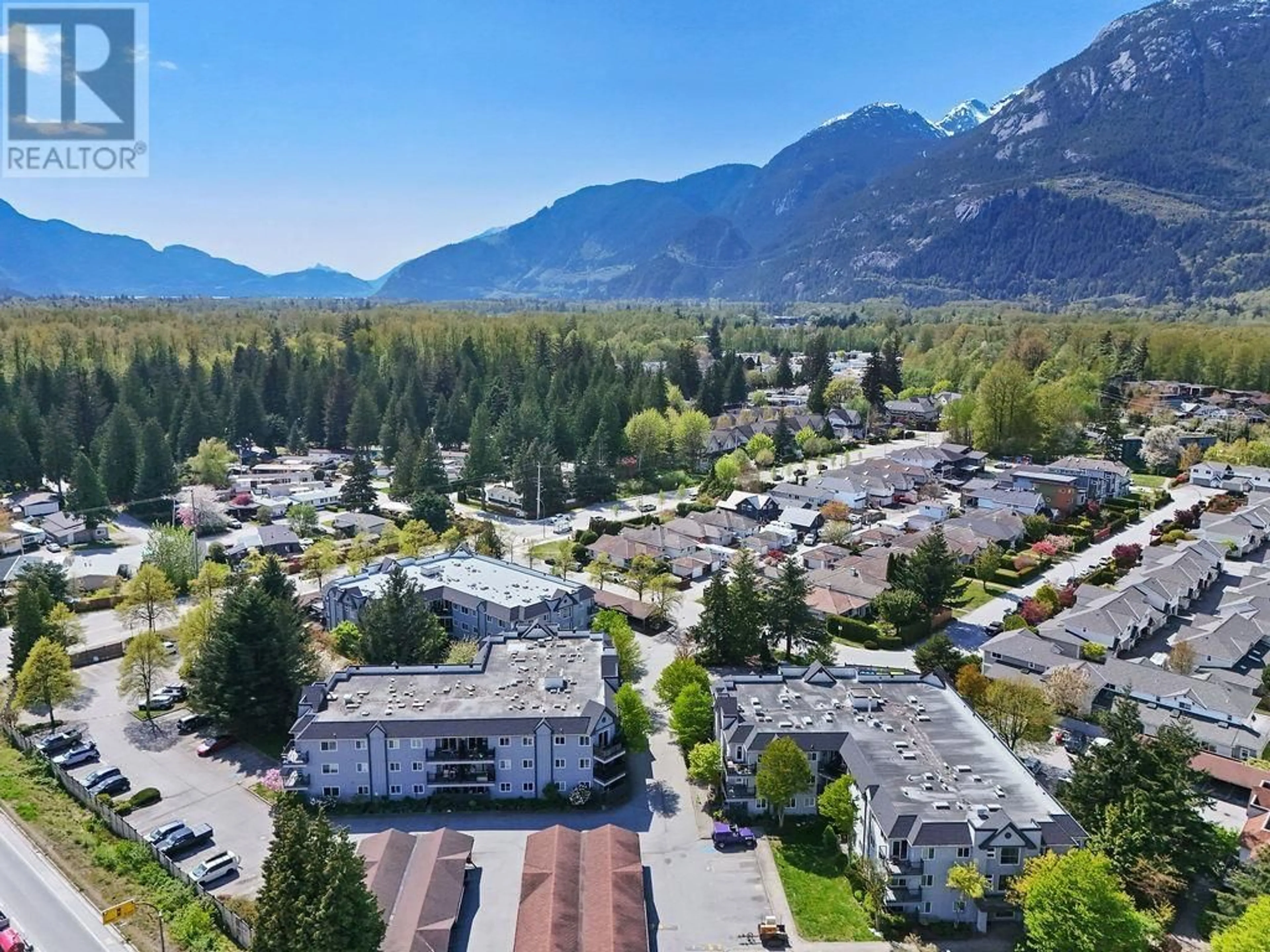 A pic from outside/outdoor area/front of a property/back of a property/a pic from drone, mountain view for A201 - 40100 WILLOW CRESCENT, Squamish British Columbia V8B0L8