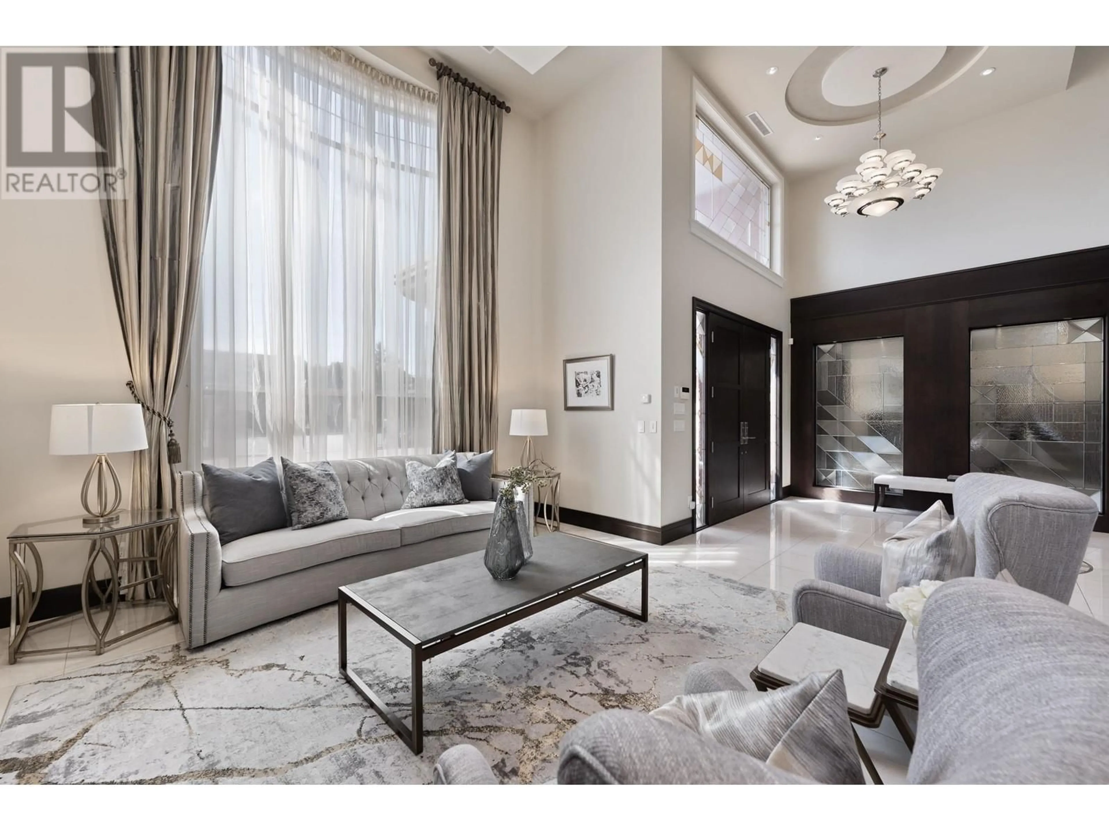 Living room with furniture, unknown for 6377 WOODWARDS ROAD, Richmond British Columbia V7E1H2