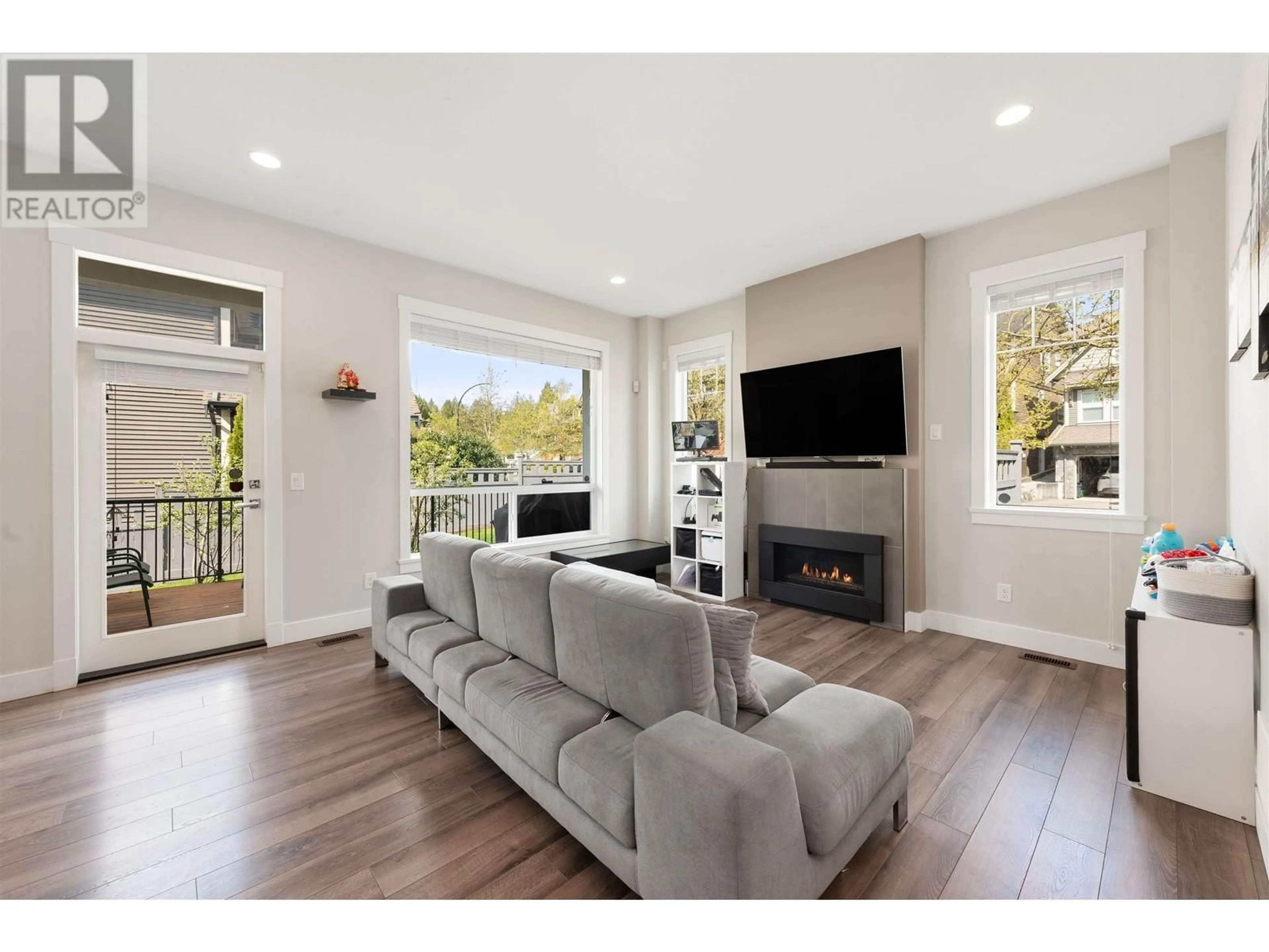 Living room with furniture, unknown for 23833 110 AVENUE, Maple Ridge British Columbia V2W1Z8
