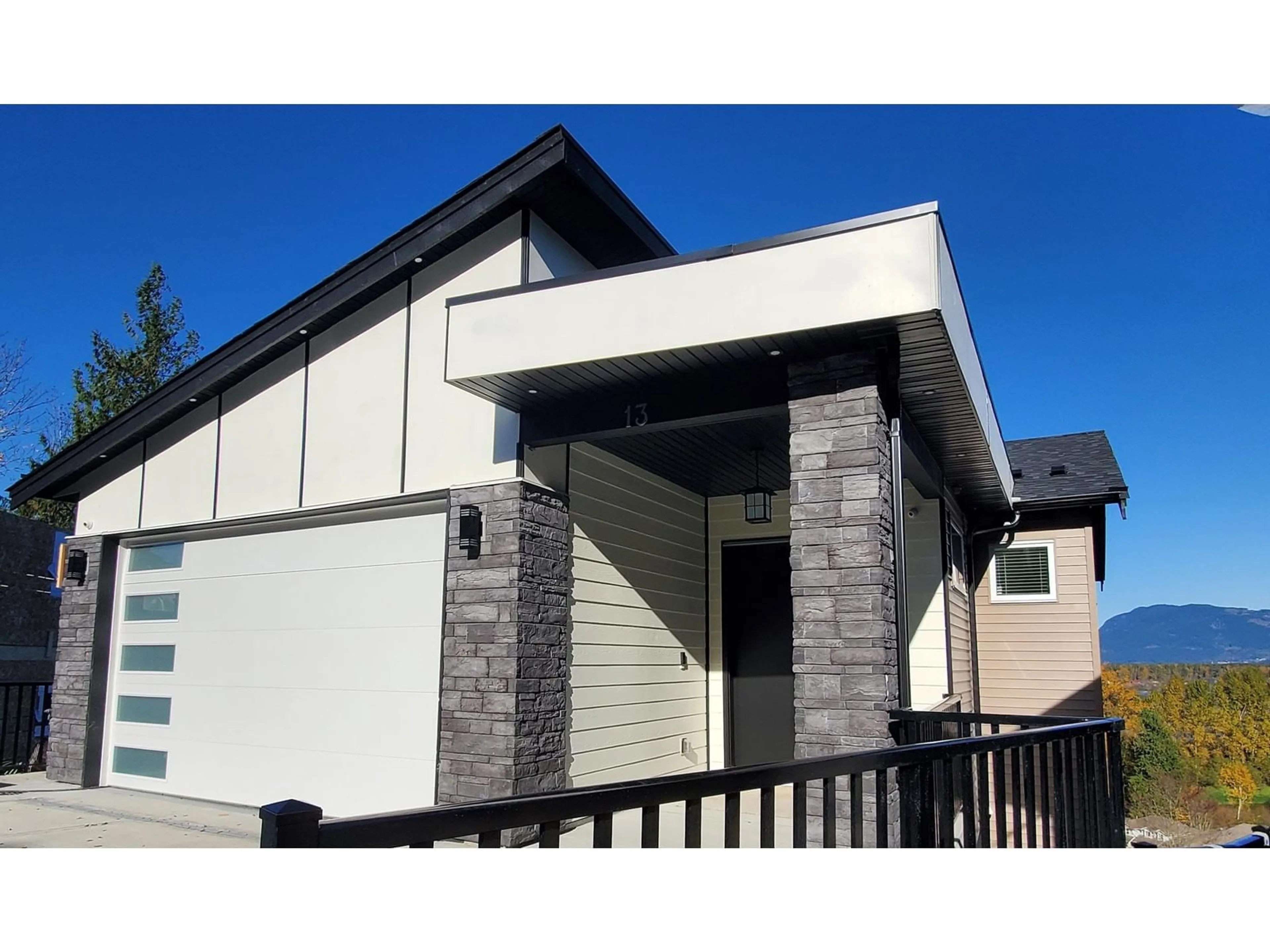 Unknown for 13 - 43925 CHILLIWACK MOUNTAIN ROAD, Chilliwack British Columbia V2R4A1