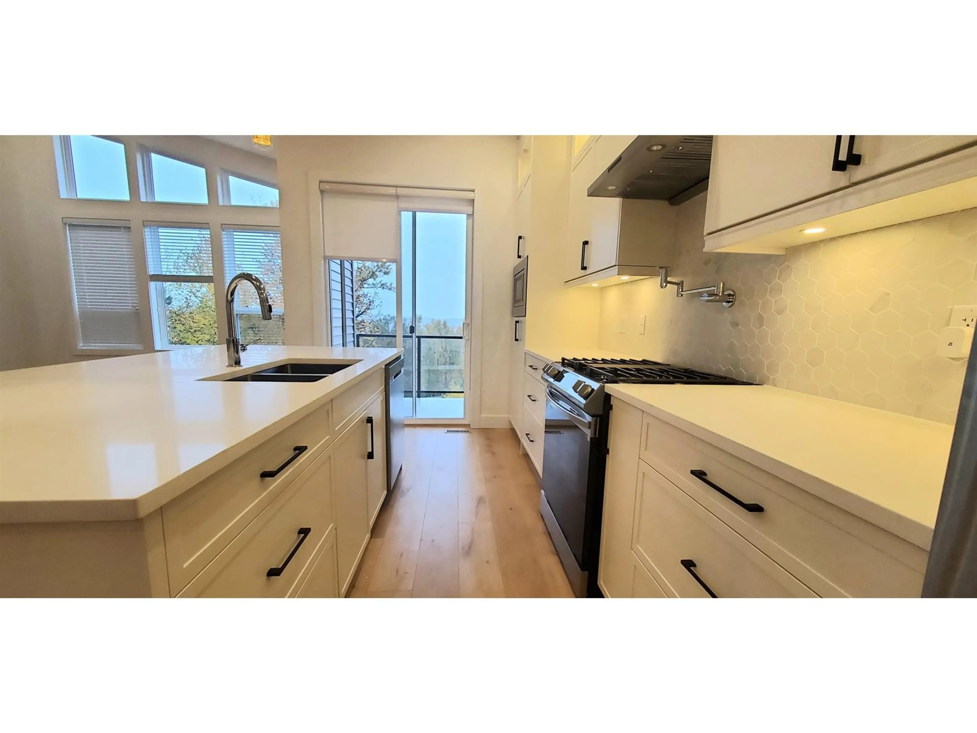Unknown for 13 - 43925 CHILLIWACK MOUNTAIN ROAD, Chilliwack British Columbia V2R4A1