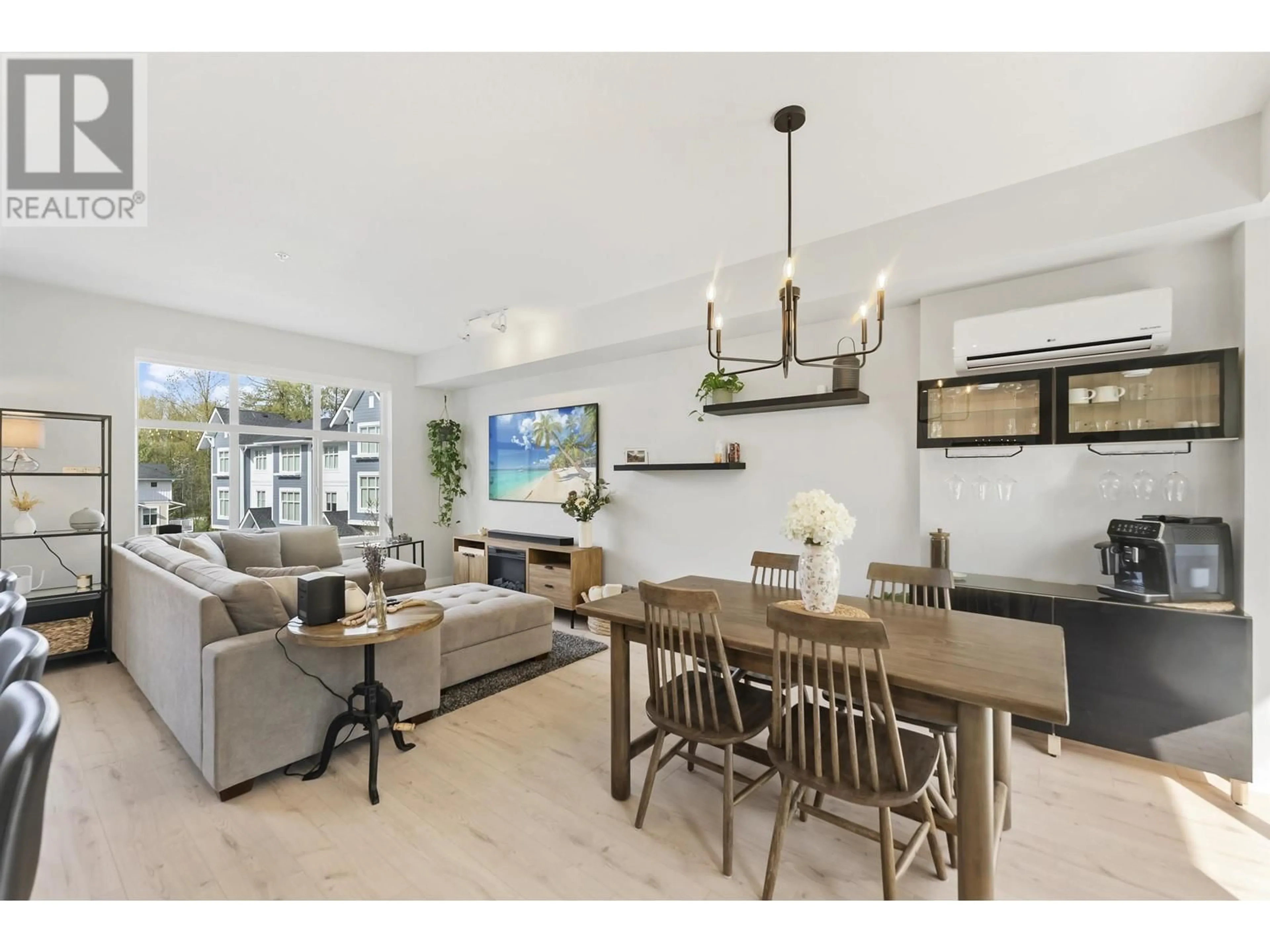 Unknown for 1094 - 11280 PAZARENA PLACE, Maple Ridge British Columbia V2X9H8