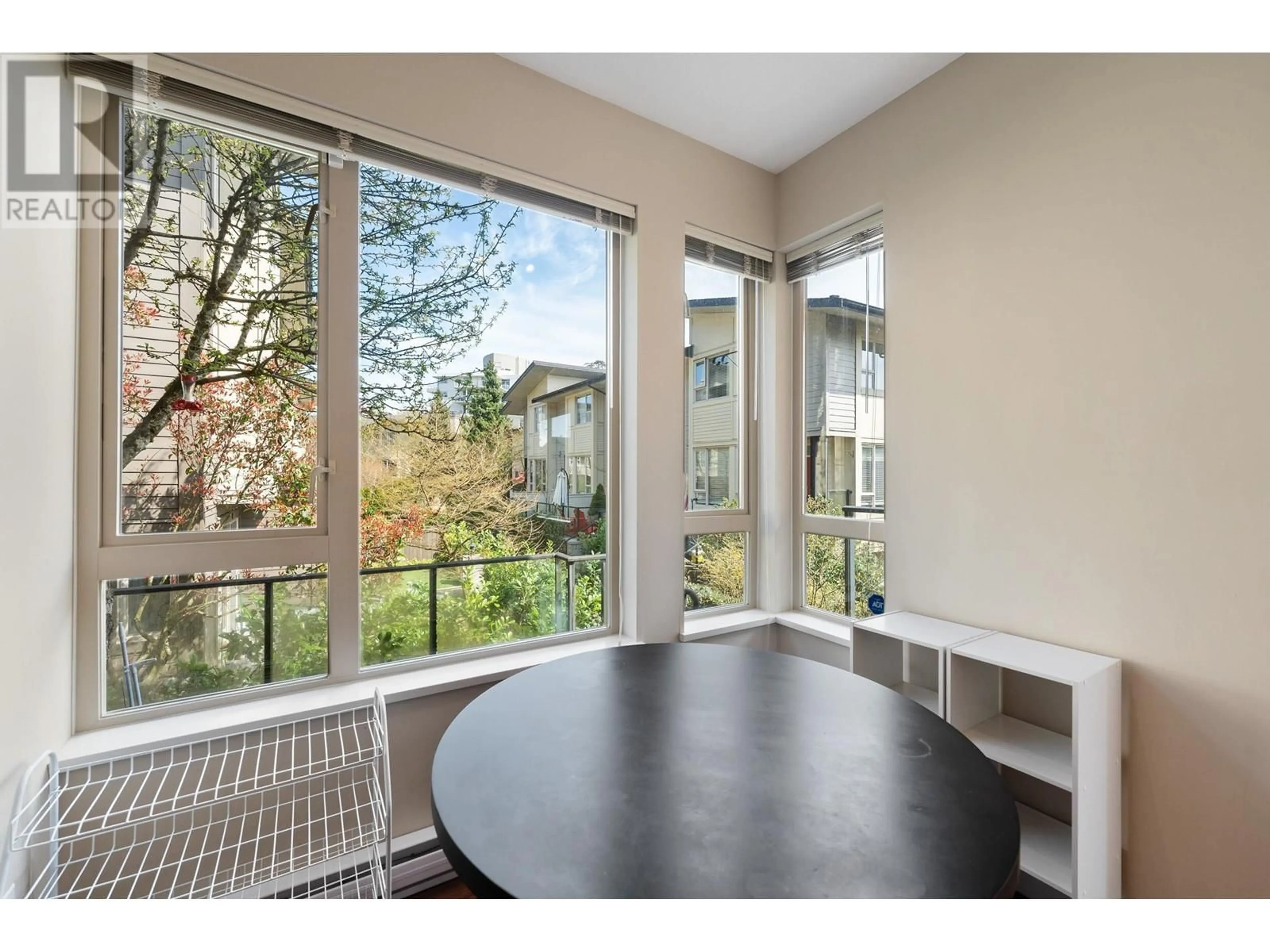 Unknown for 37 - 9229 UNIVERSITY CRESCENT, Burnaby British Columbia V5A4Z2
