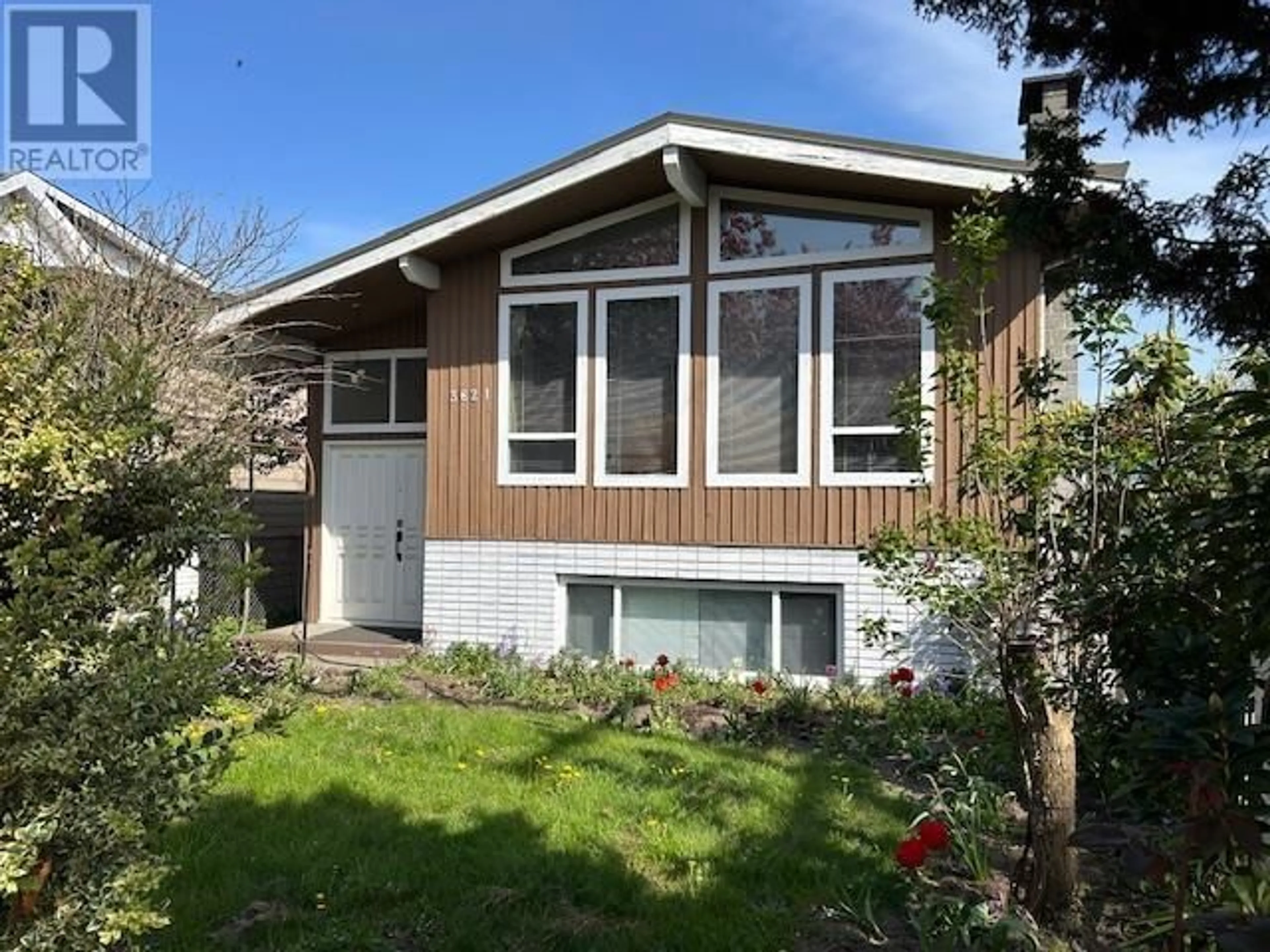 Home with vinyl exterior material, street for 3621 18TH AVENUE, Vancouver British Columbia V6S1B3