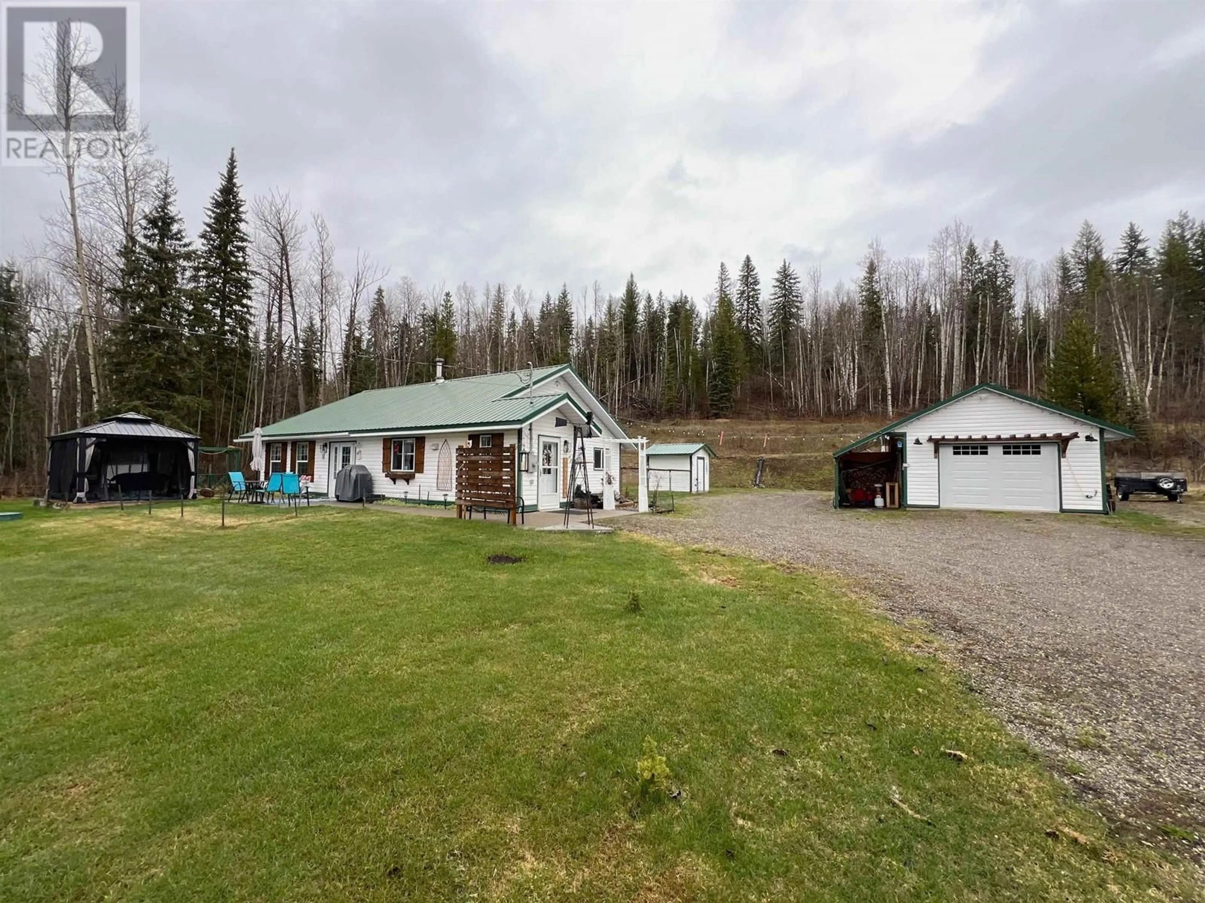 A pic from outside/outdoor area/front of a property/back of a property/a pic from drone, unknown for 4900 MEADOWVIEW ROAD, Prince George British Columbia V2K5V5