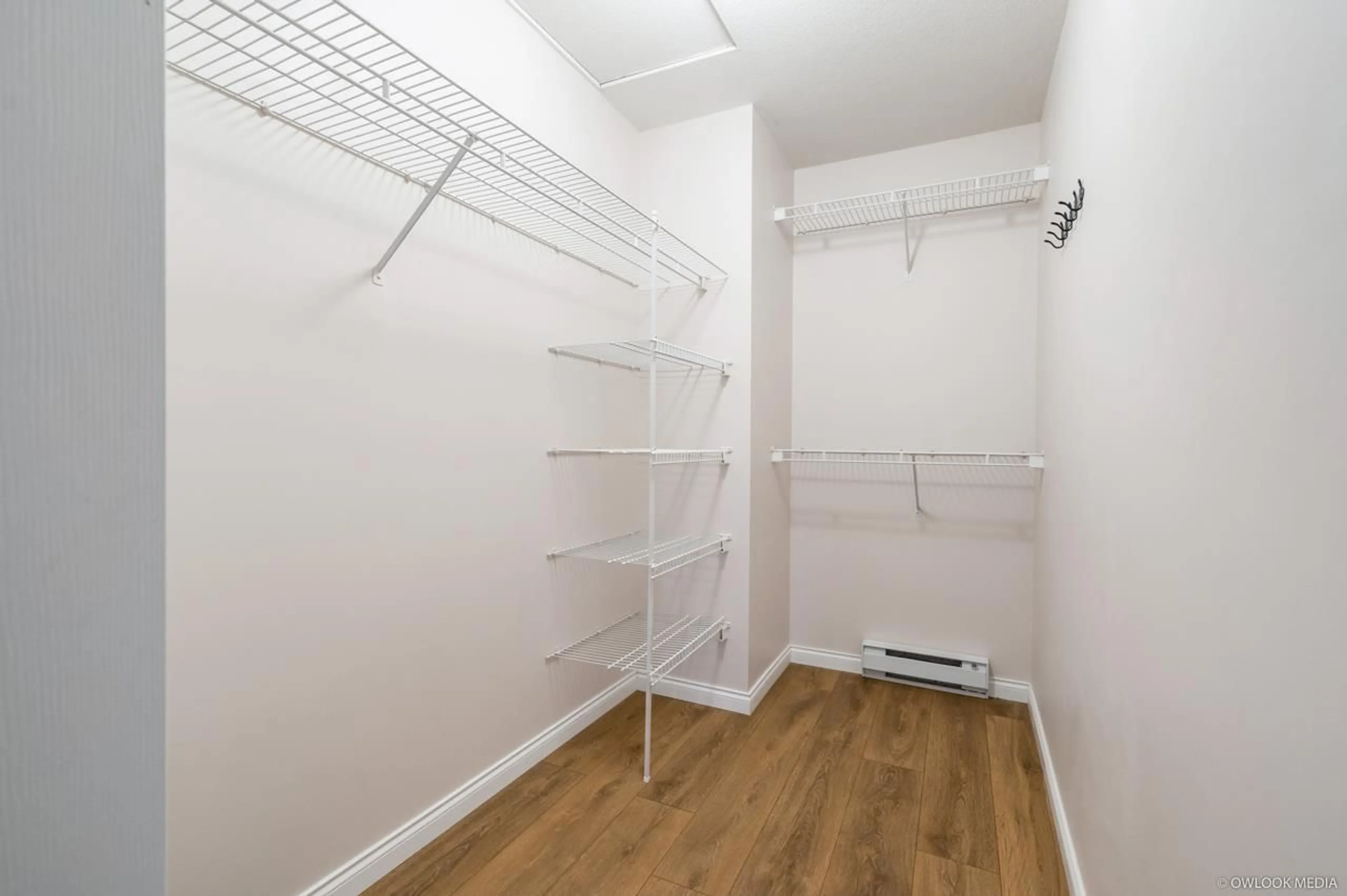 Storage room or clothes room or walk-in closet for 10940 164TH, Surrey British Columbia V4N5B8