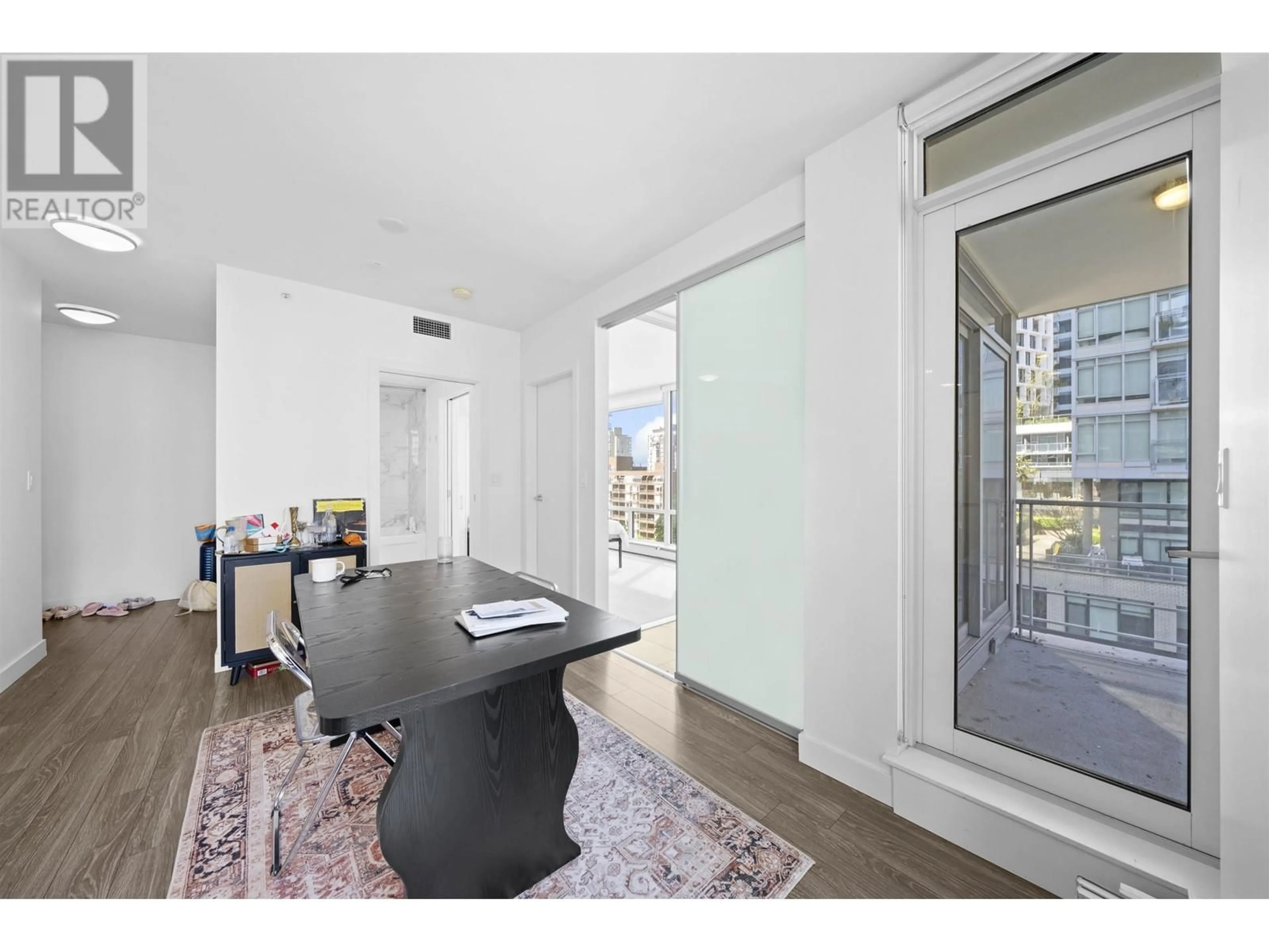 A pic of a room for 1002 - 1283 HOWE STREET, Vancouver British Columbia V6Z0E3