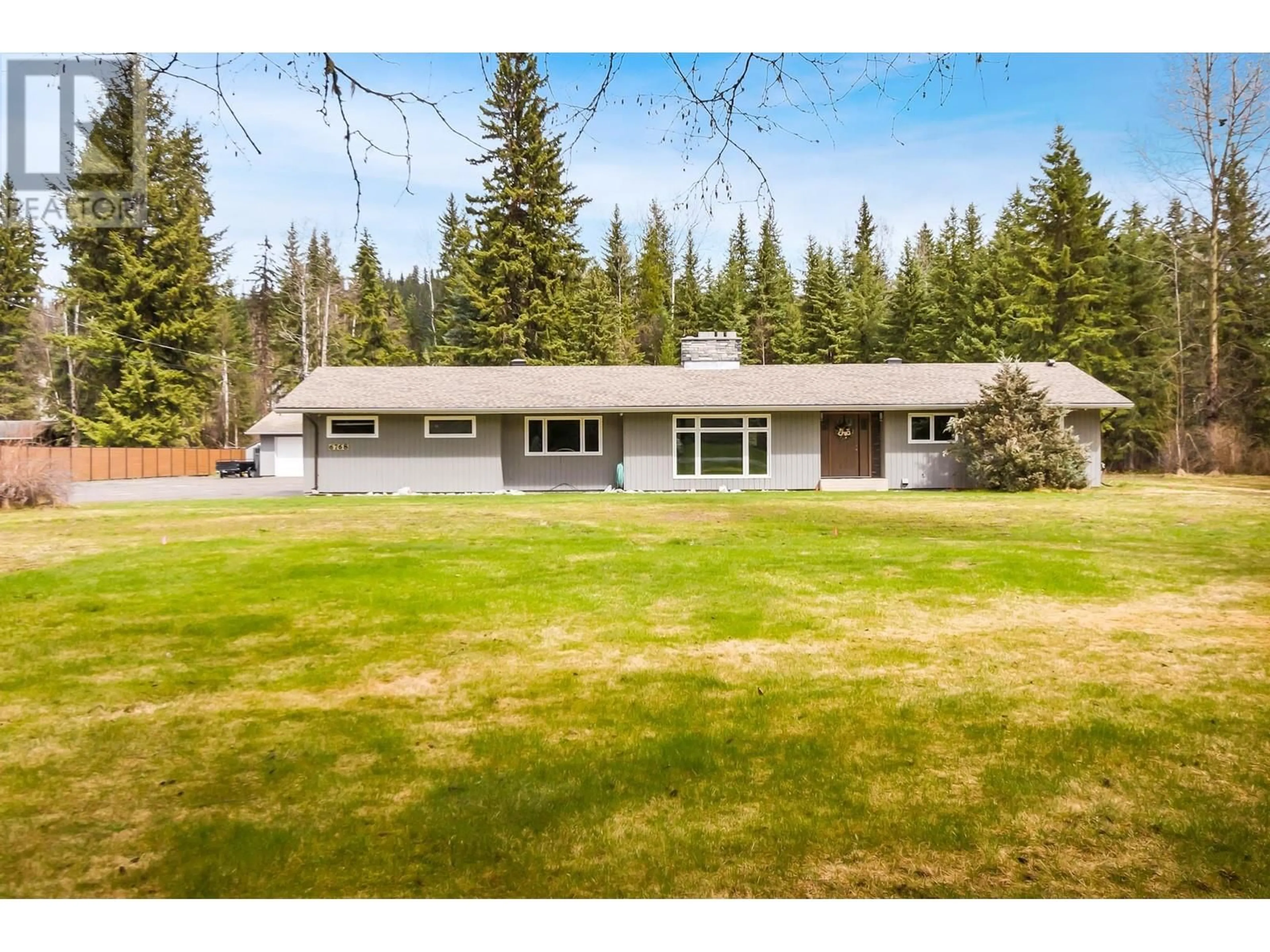A pic from outside/outdoor area/front of a property/back of a property/a pic from drone, unknown for 6768 BENCH DRIVE, Prince George British Columbia V2K4Z1
