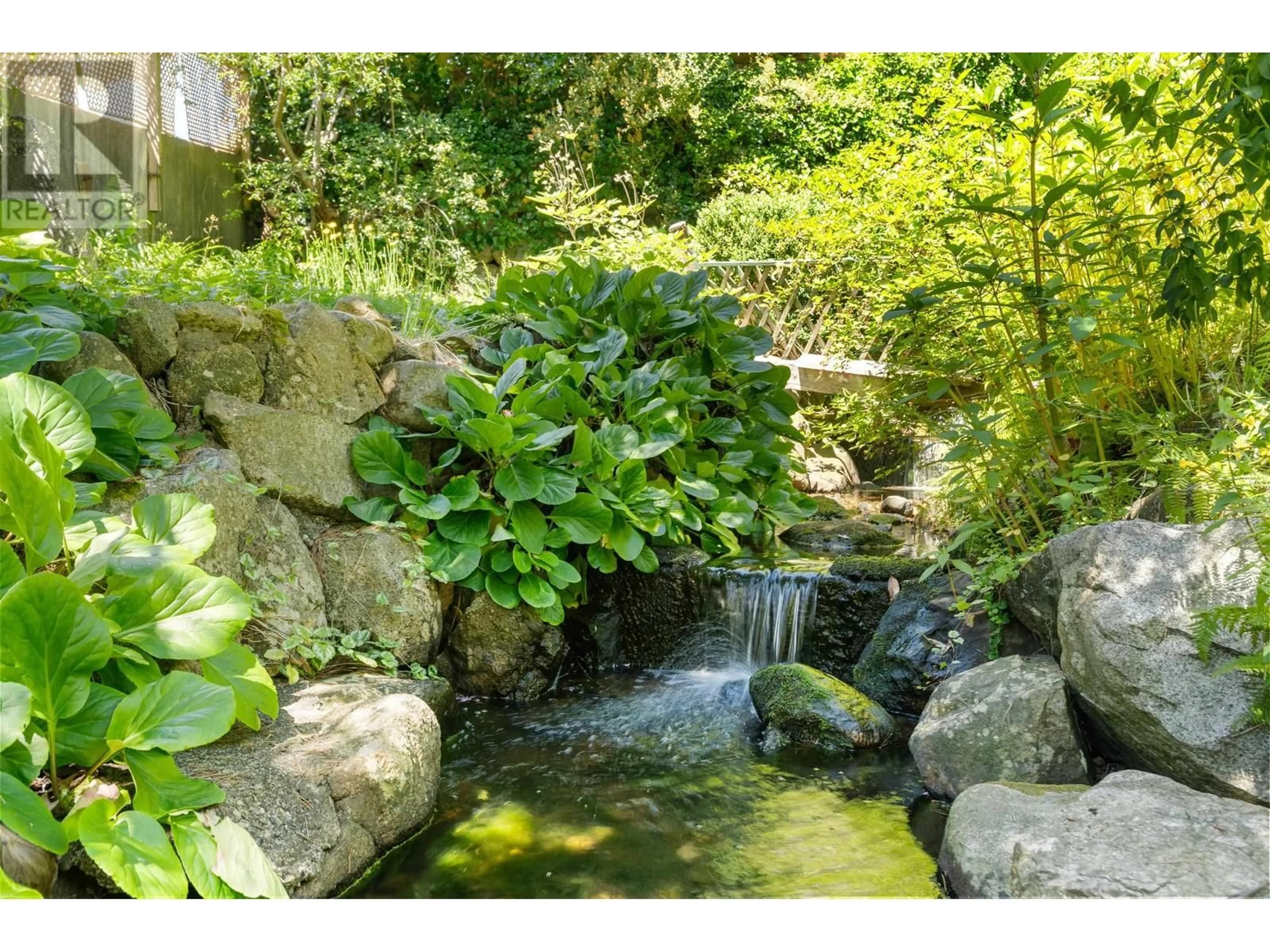 Patio, water/lake/river/ocean view for 151 KINGS ROAD, North Vancouver British Columbia V7N1H4