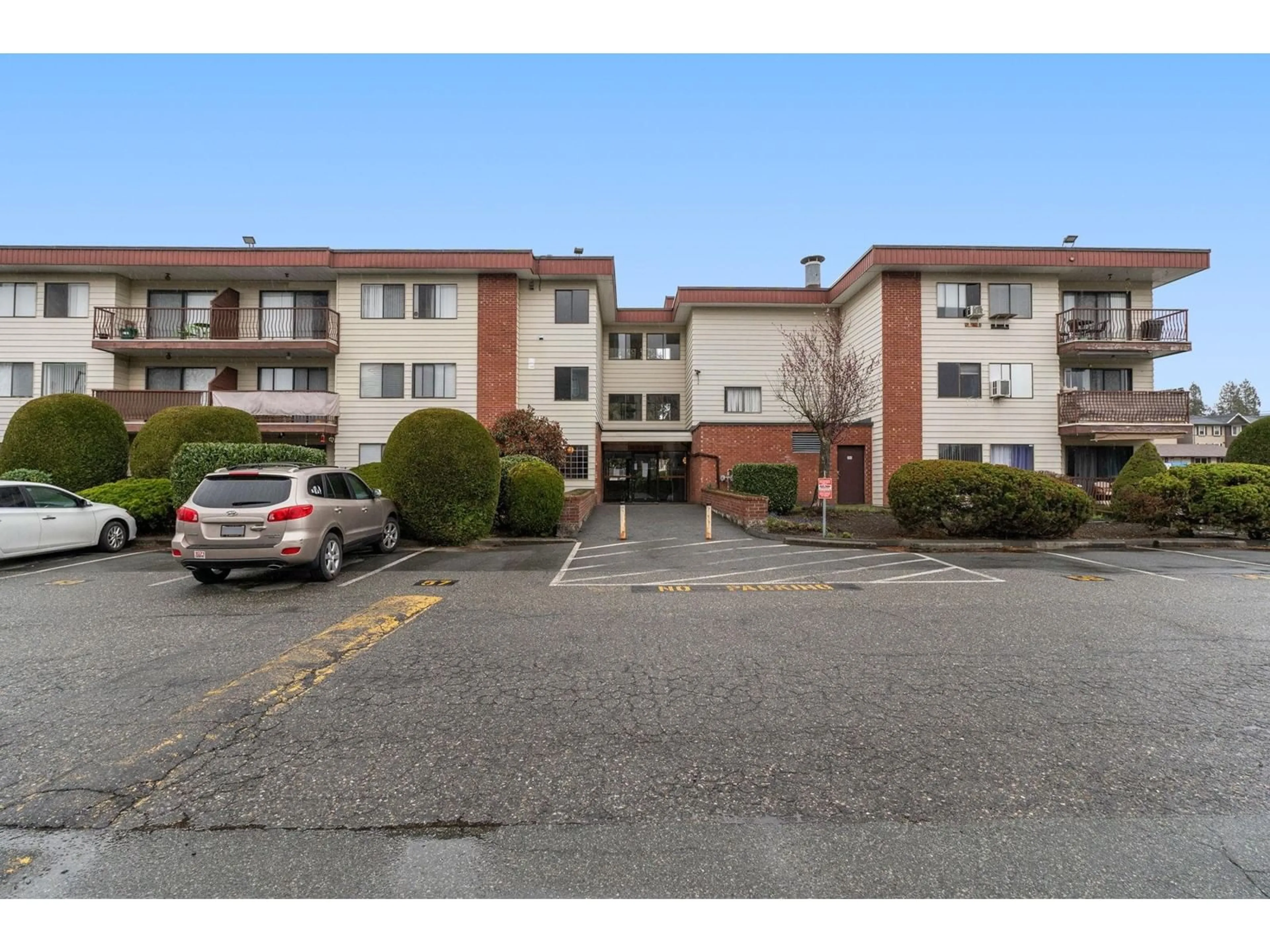 Unknown for 145 - 1909 SALTON, Abbotsford British Columbia V2S5B6