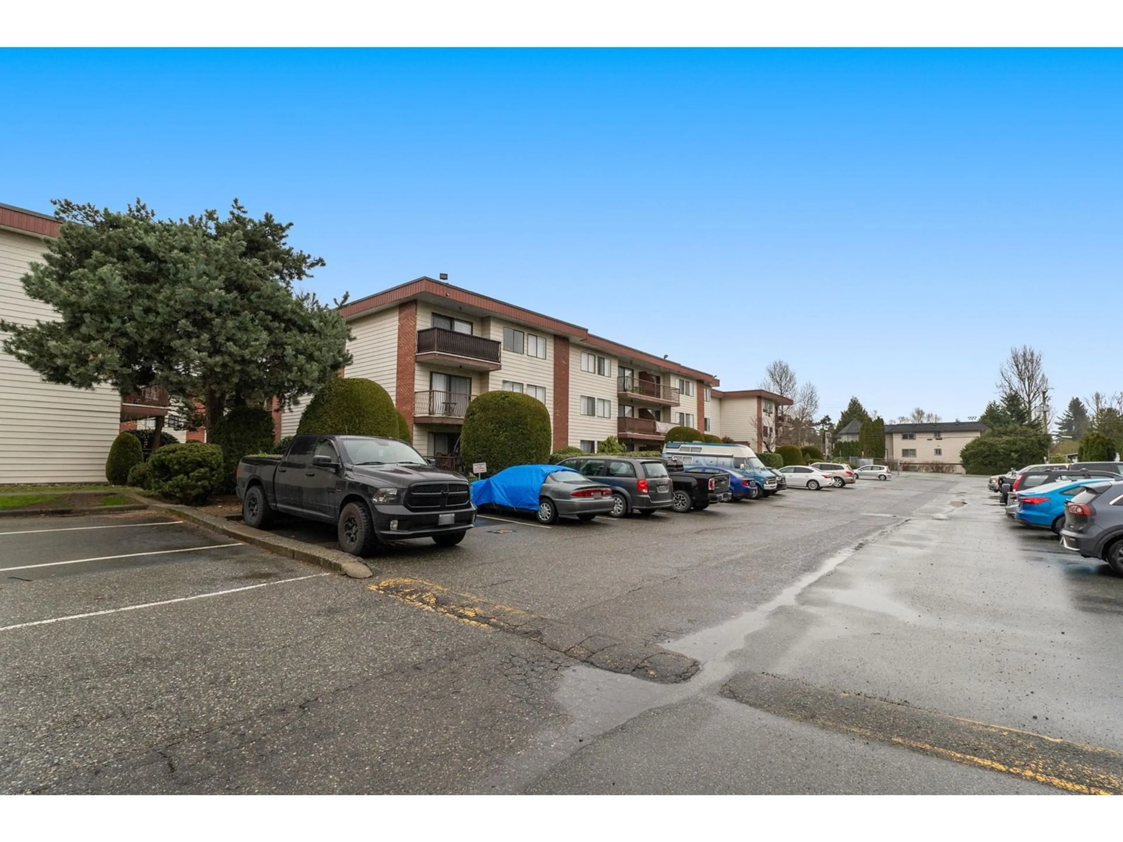 Unknown for 145 - 1909 SALTON, Abbotsford British Columbia V2S5B6