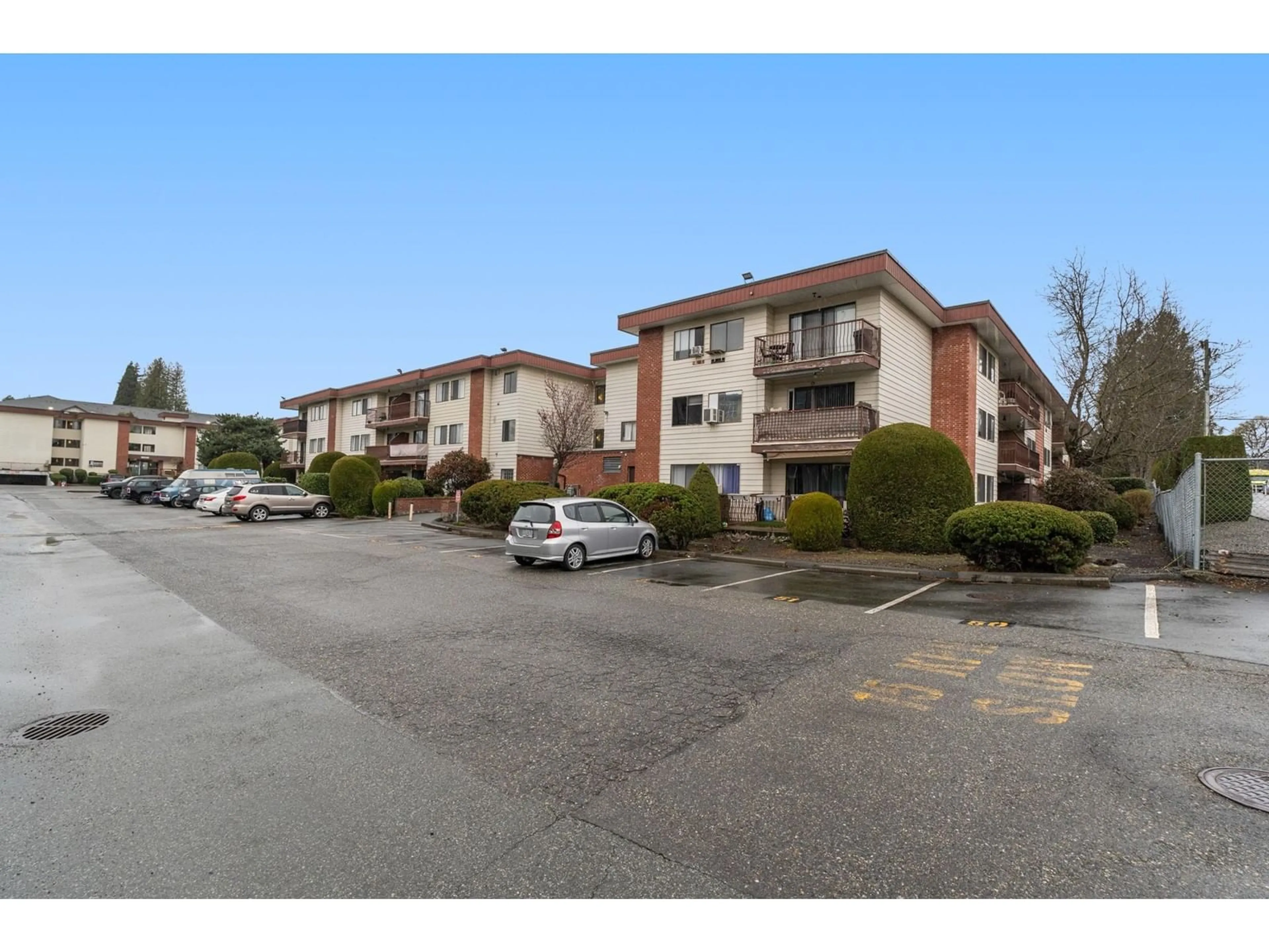 Unknown for 145 - 1909 SALTON, Abbotsford British Columbia V2S5B6