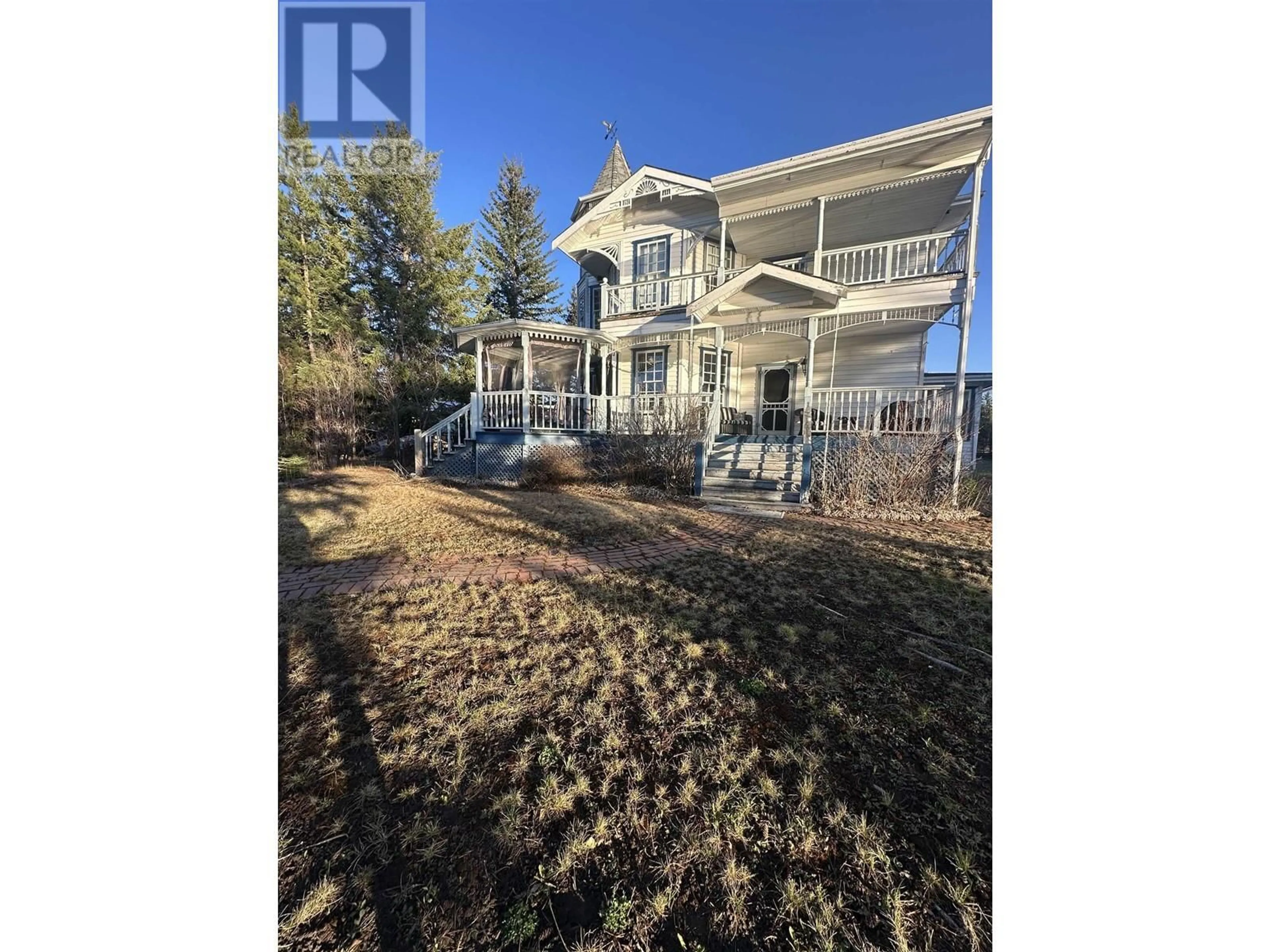 A pic from outside/outdoor area/front of a property/back of a property/a pic from drone, unknown for 6649 RAYFIELD ROAD, 70 Mile House British Columbia V0K2K0
