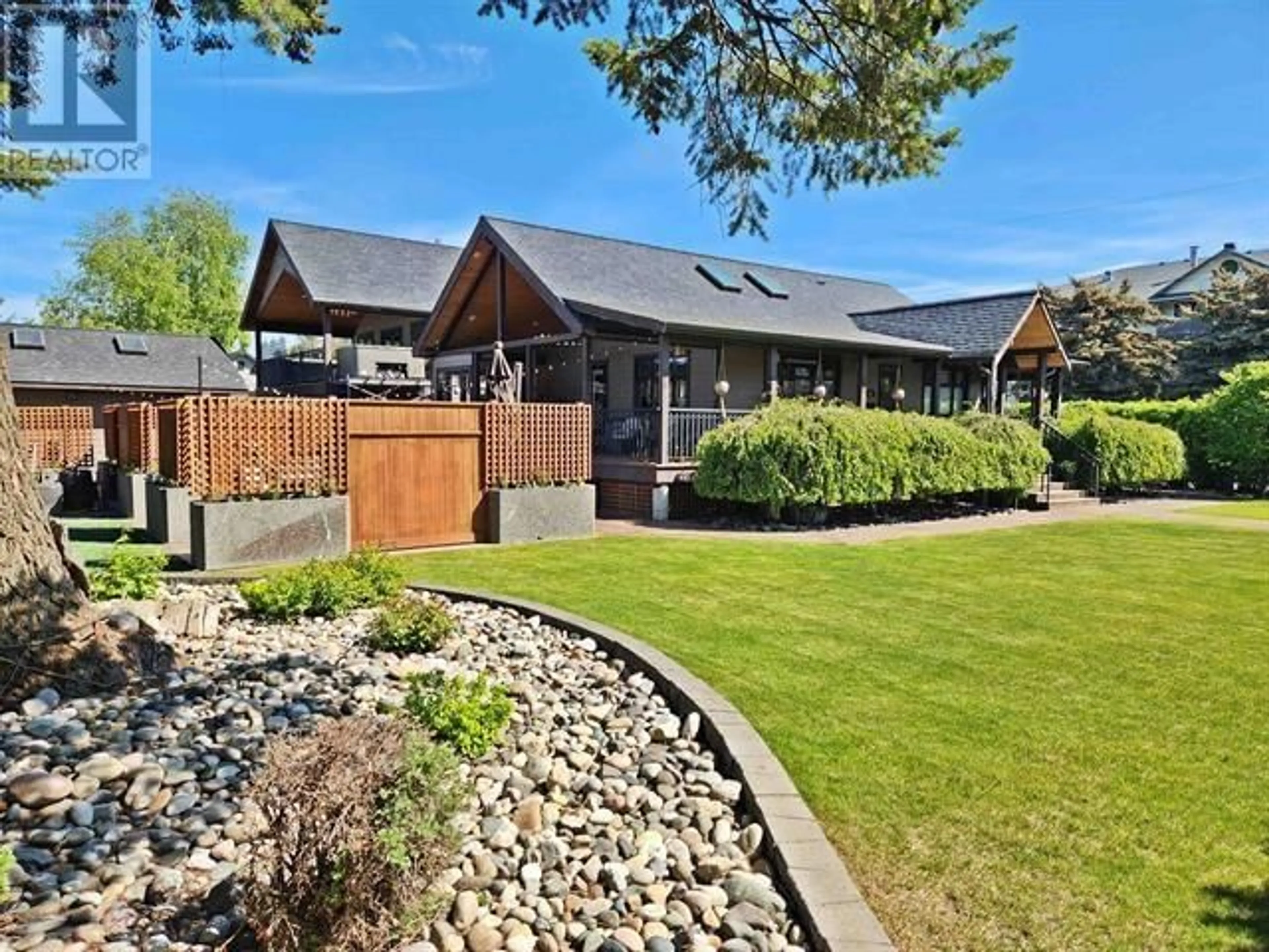 A pic from outside/outdoor area/front of a property/back of a property/a pic from drone, unknown for 683 ST LAURENT AVENUE, Quesnel British Columbia V2J2E5