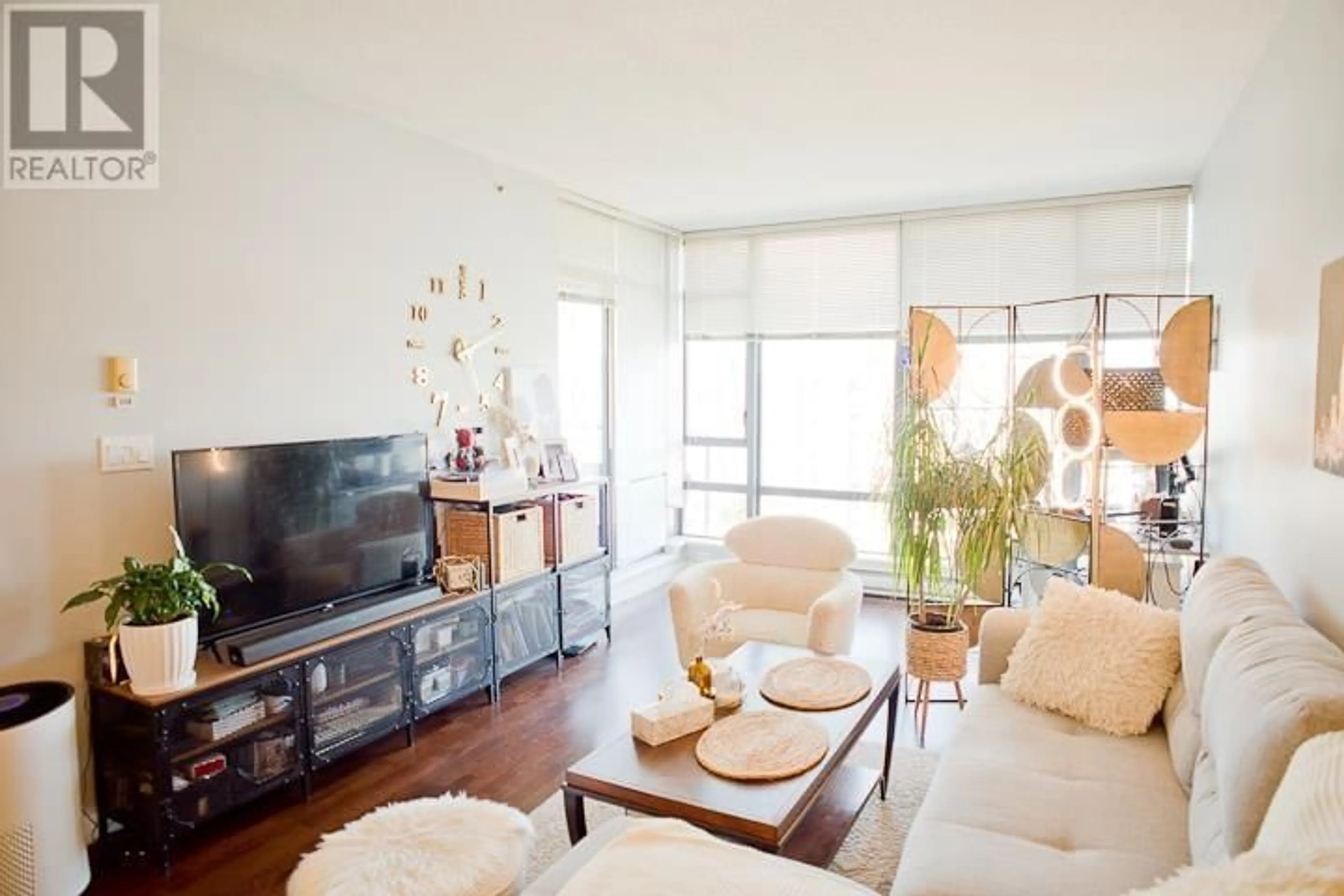 Living room with furniture, unknown for 1607 - 7360 ELMBRIDGE WAY, Richmond British Columbia V6X0A5