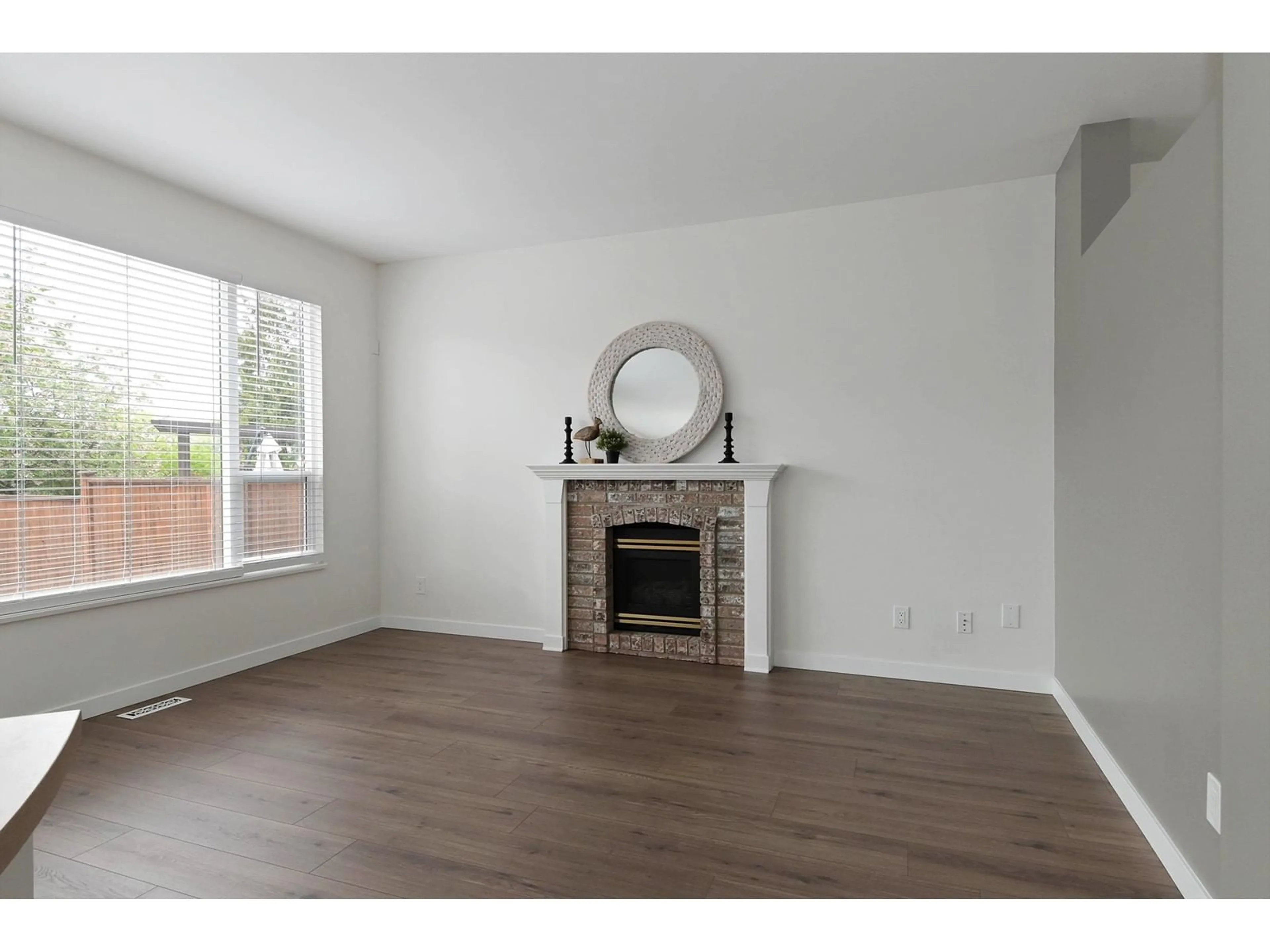 A pic of a room for 18491 65, Surrey British Columbia V3S8T2