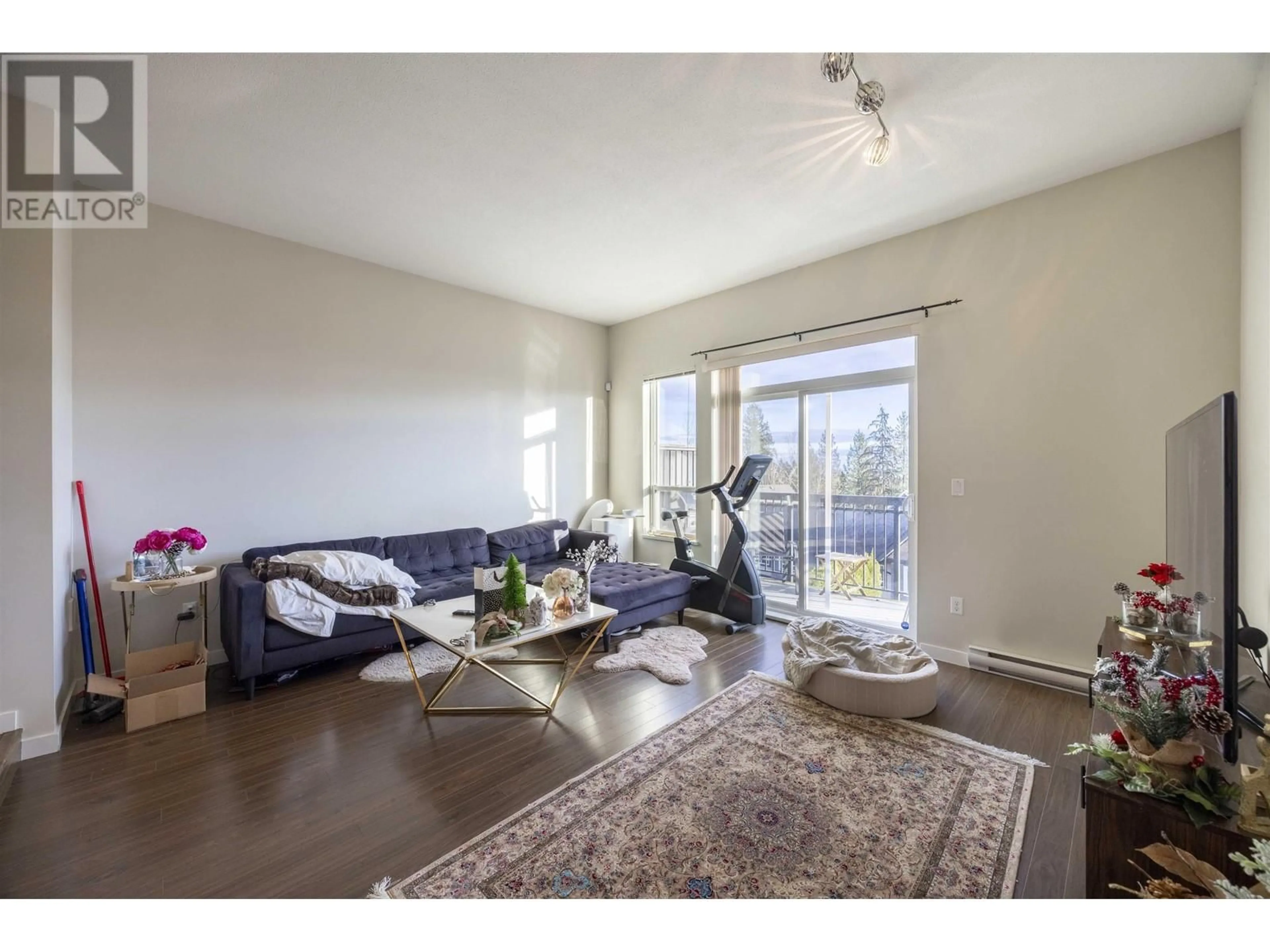 Living room with furniture, unknown for 12 - 1295 SOBALL STREET, Coquitlam British Columbia V3E0G9
