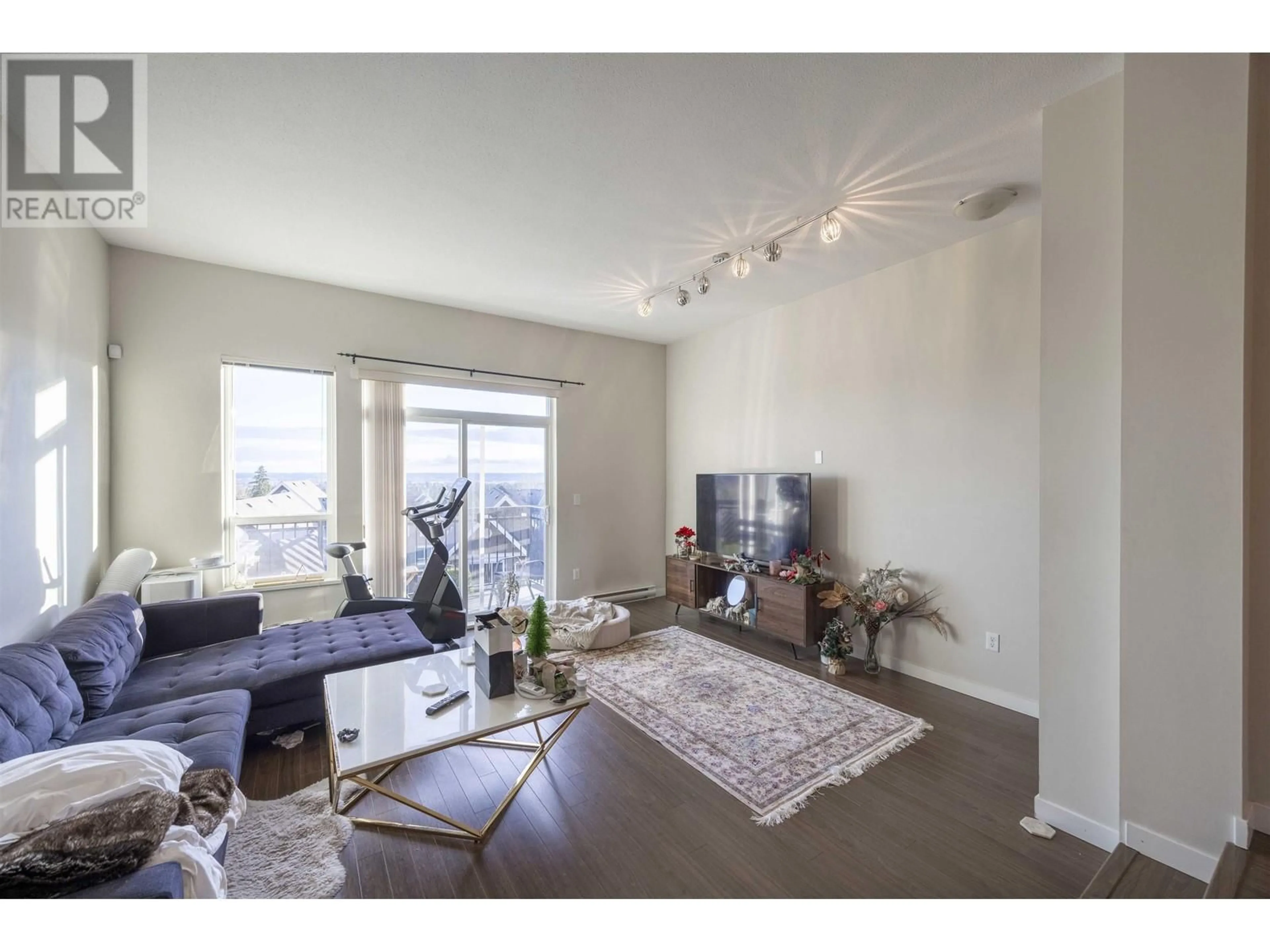 Living room with furniture, unknown for 12 - 1295 SOBALL STREET, Coquitlam British Columbia V3E0G9