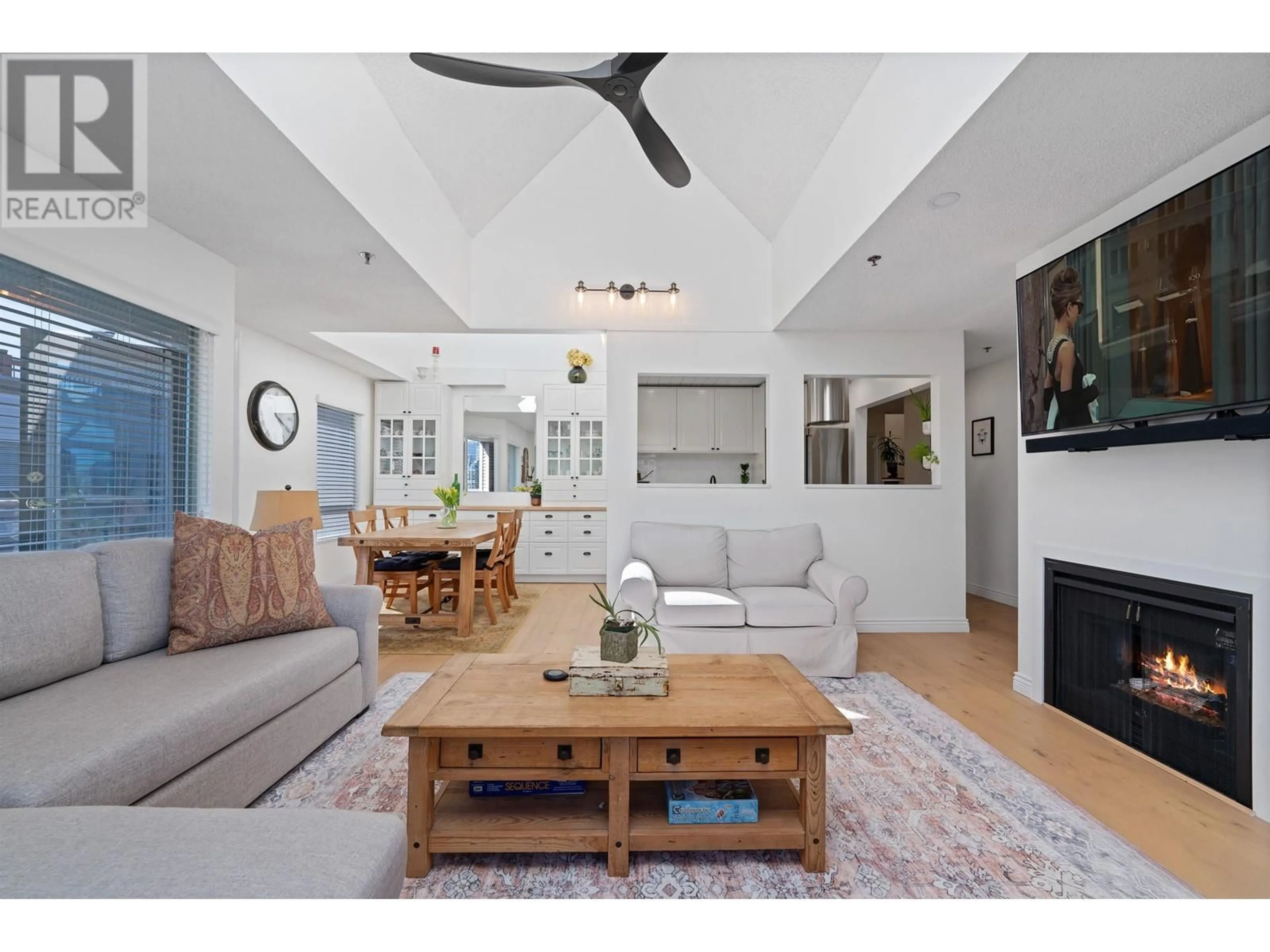 Living room with furniture, unknown for 301 - 910 8TH AVENUE, Vancouver British Columbia V5Z1E5