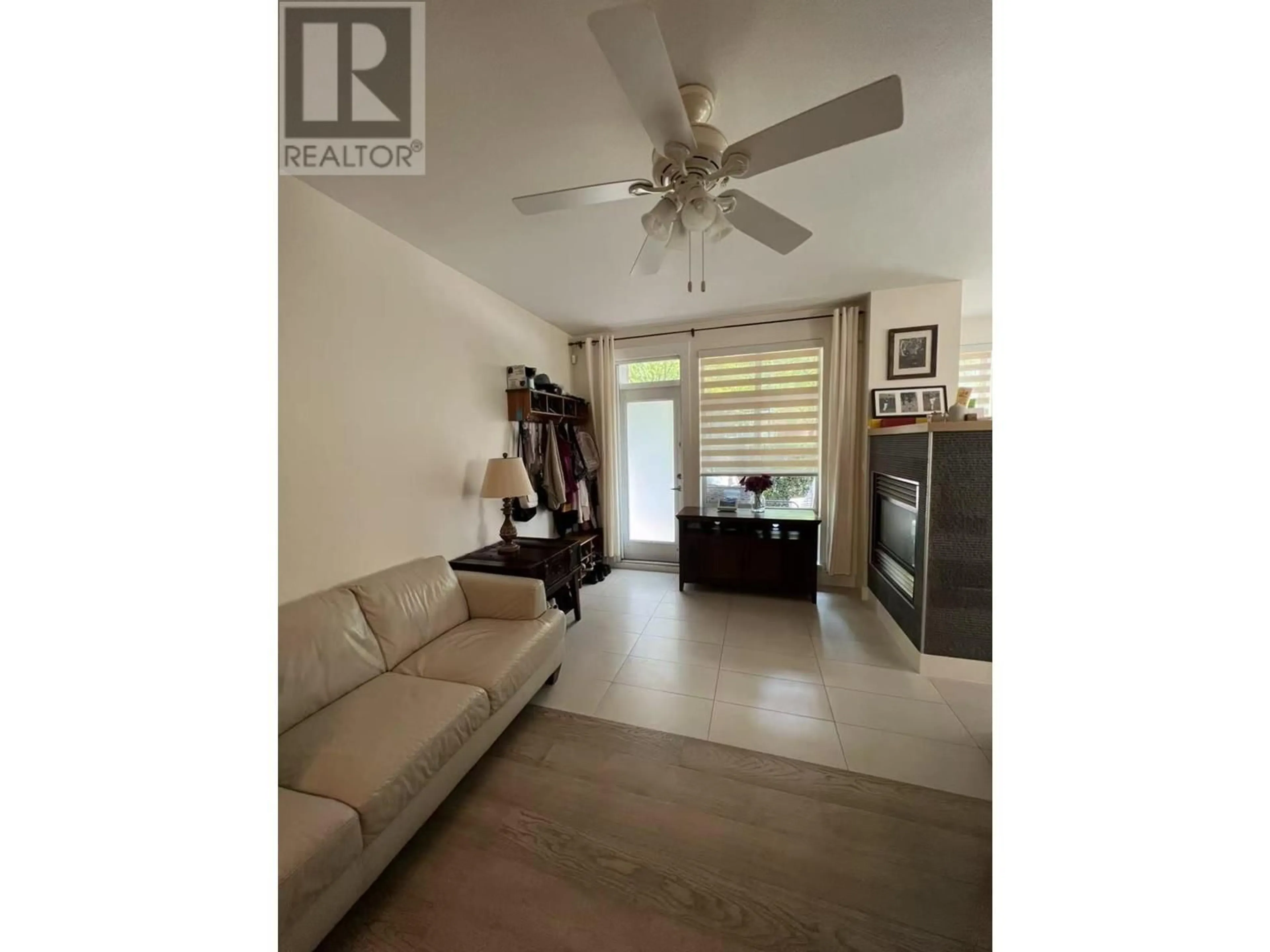 Living room with furniture, unknown for 122 - 5777 BIRNEY AVENUE, Vancouver British Columbia V6S0A4